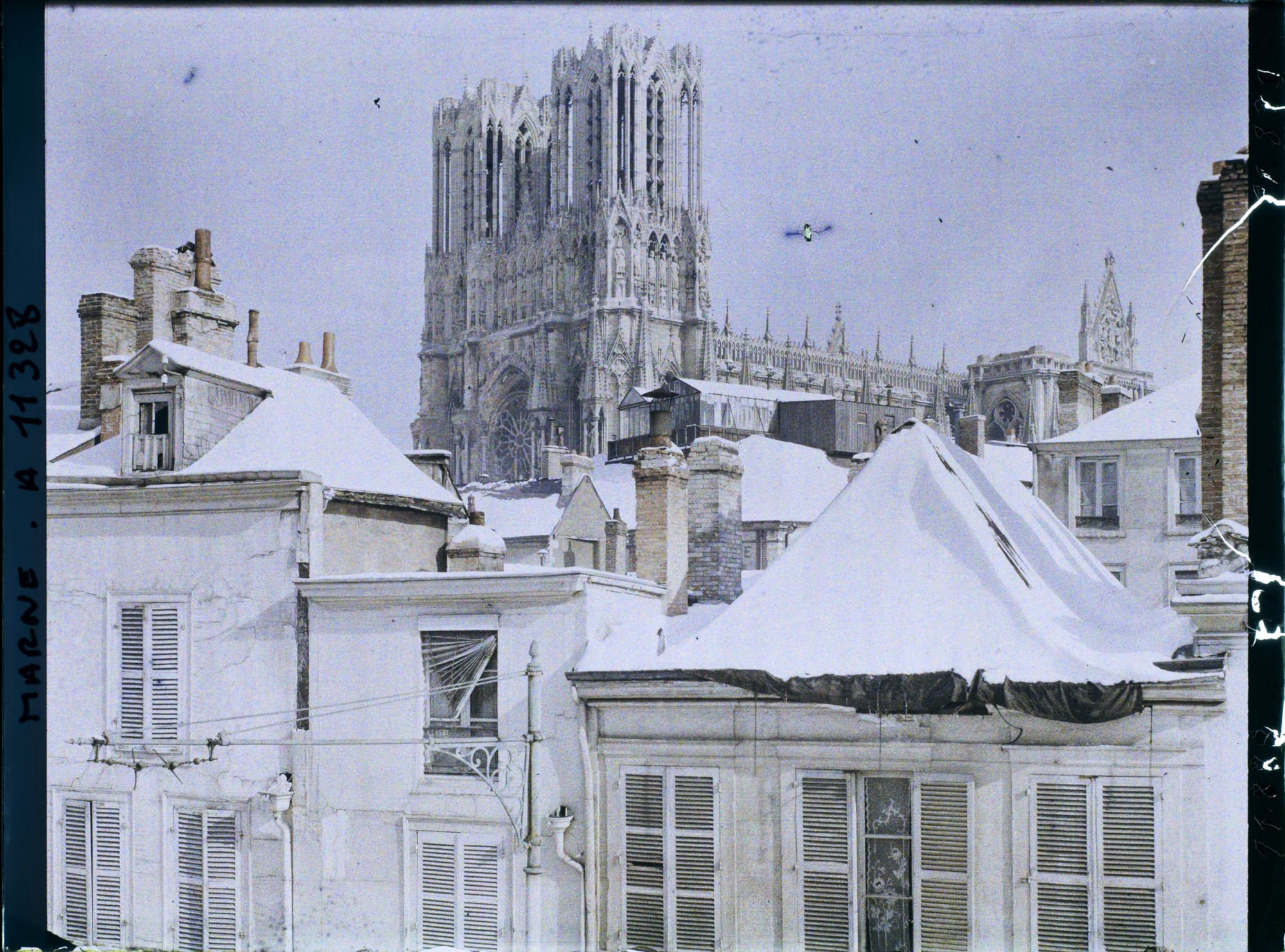 Image représentant La cathédrale depuis la chambre de l'opérateur, Paul Castelnau