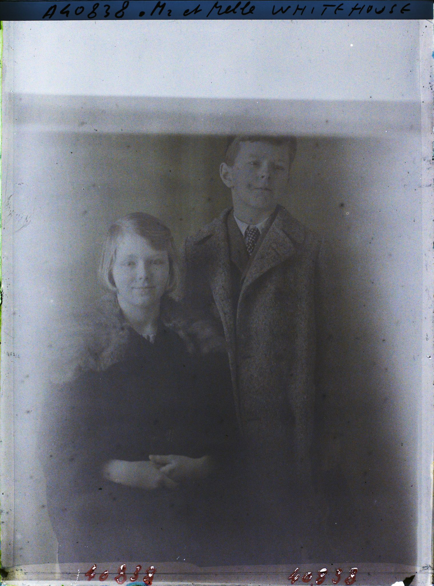 Image représentant Mademoiselle  https://musee-albert-kahn.s-museum.fr/home/NWQ2OTAwYzNmYjZlZTk1ZWQwODJmMjY4L2dlbmVyaWMtbm90aWNlLXRhYi9hdXRob3JpdHkvNjE3YTc5ZjVjZjhiODk2OGIzMzM3ZDIx/5d6900c3fb6ee95ed082f268/generic-notice-tab/authority/617a79ebcf8b8968b3337a8a Adelaïde Whitehouse et son frère  https://musee-albert-kahn.s-museum.fr/home/NWQ2OTAwYzNmYjZlZTk1ZWQwODJmMjY4L2dlbmVyaWMtbm90aWNlLXRhYi9hdXRob3JpdHkvNjE3YTc5ZjVjZjhiODk2OGIzMzM3ZDIx/5d6900c3fb6ee95ed082f268/generic-notice-tab/authority/617a79ebcf8b8968b3337a8b Hugli