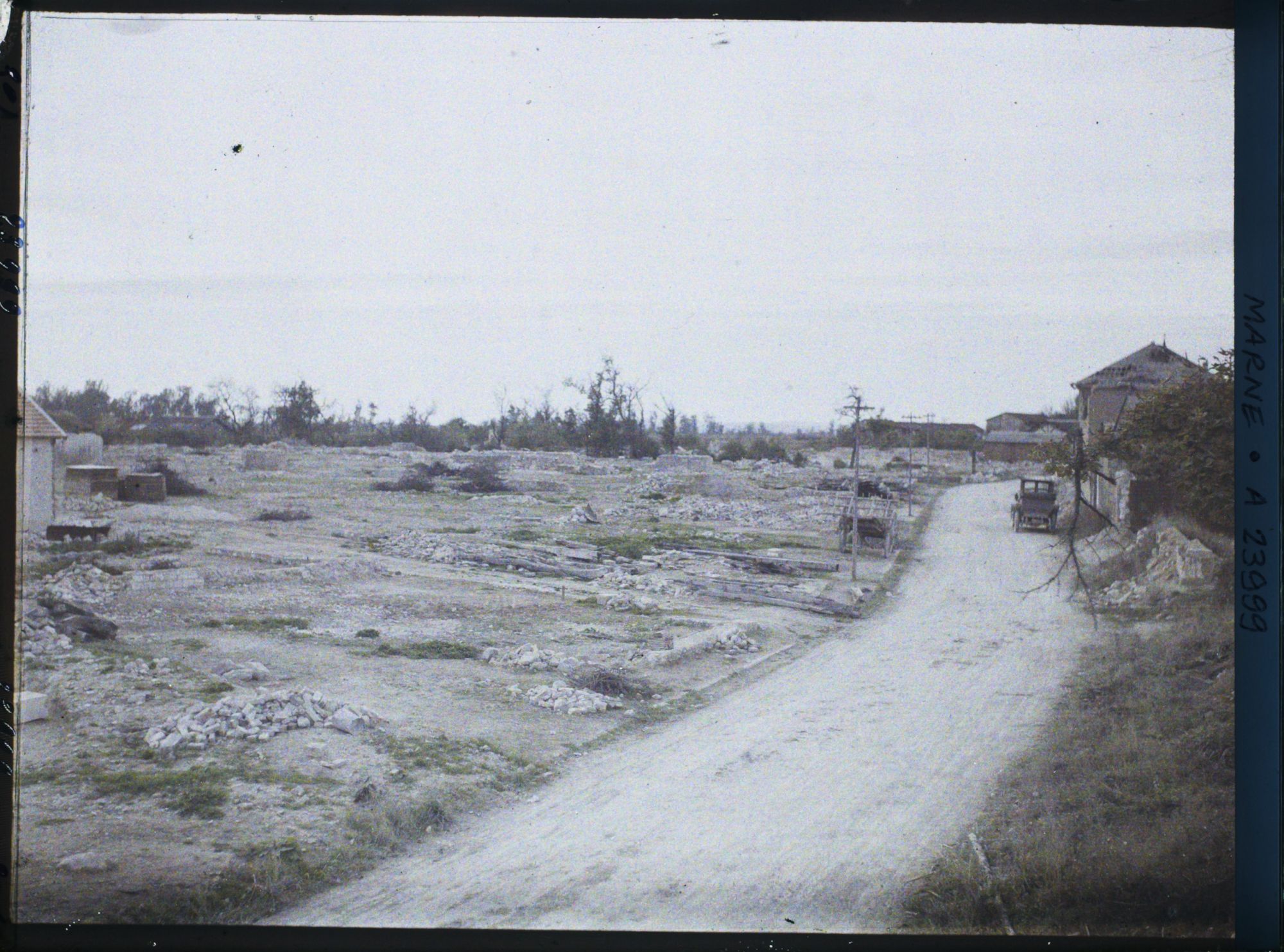 Image représentant France, St Hilaire le grd, Emplacement du Village de St Hilaire le Grand