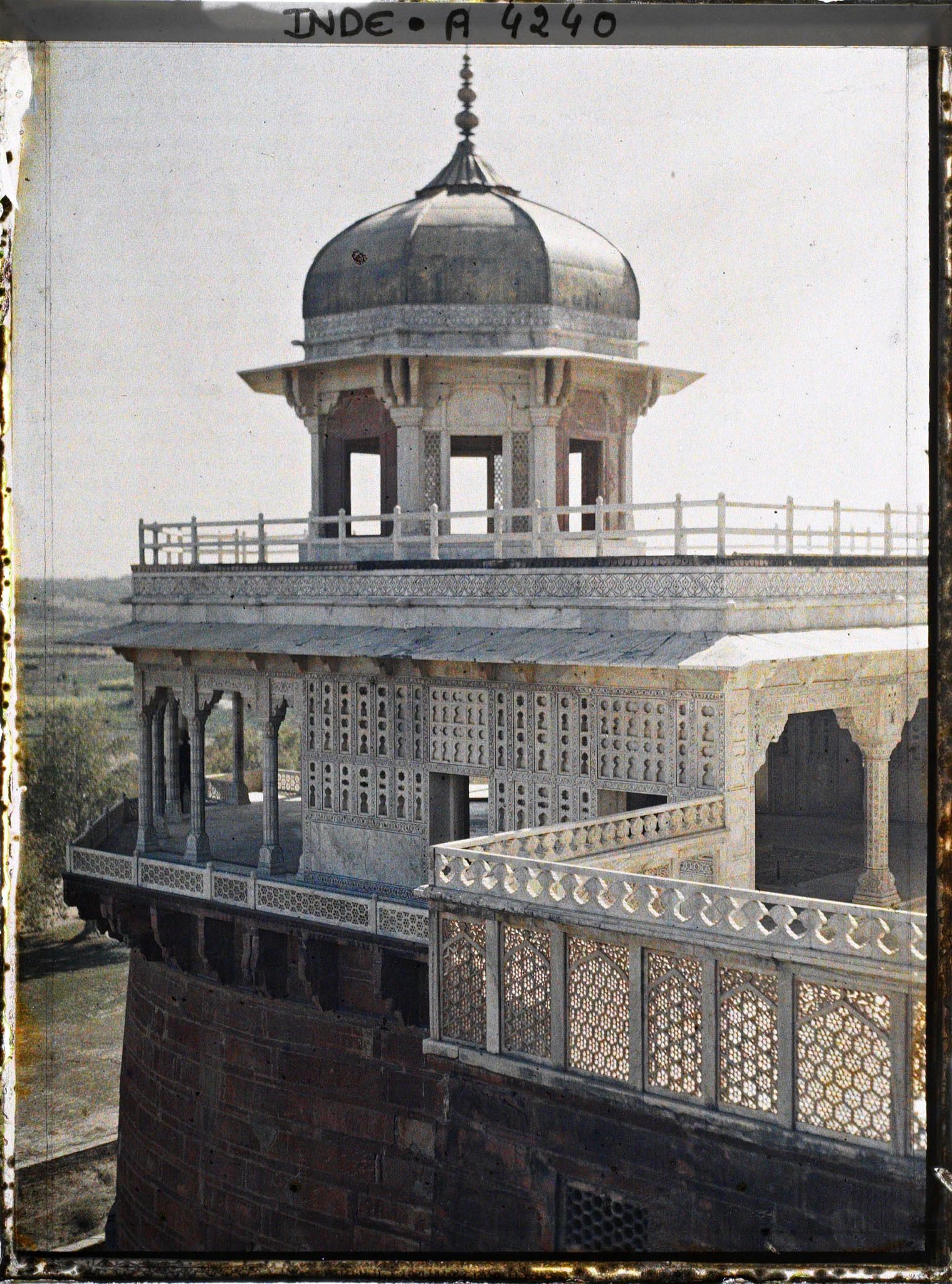 Image représentant La tour du Jasmin(Musamman Burj) du fort Rouge (Lal Qila)