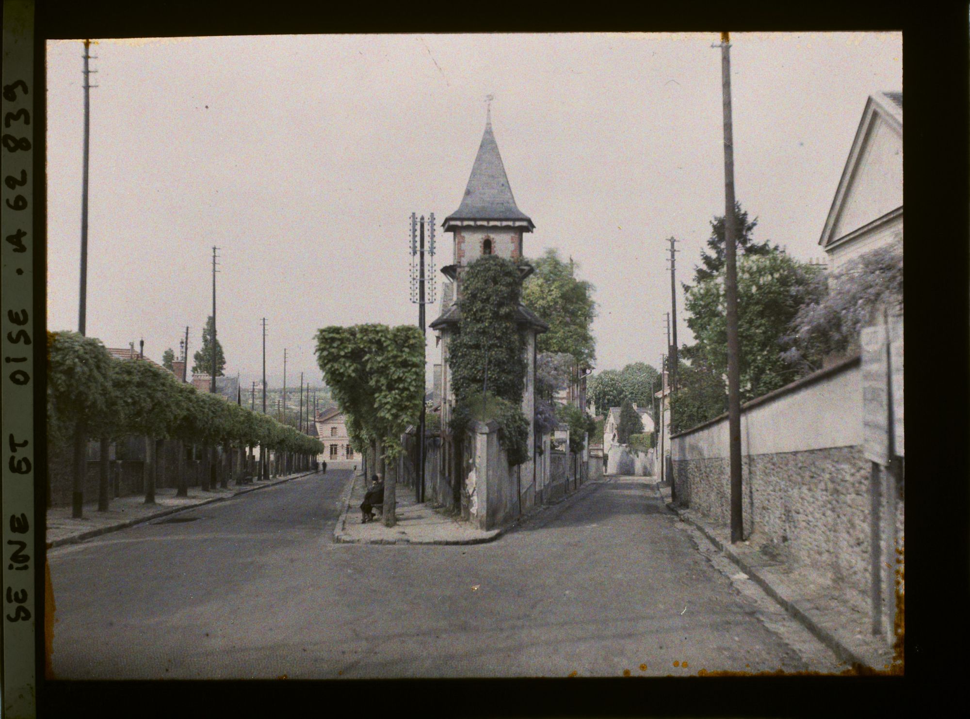 Image représentant Seine et Oise, Marly-le Roy, L'avenue de la gare