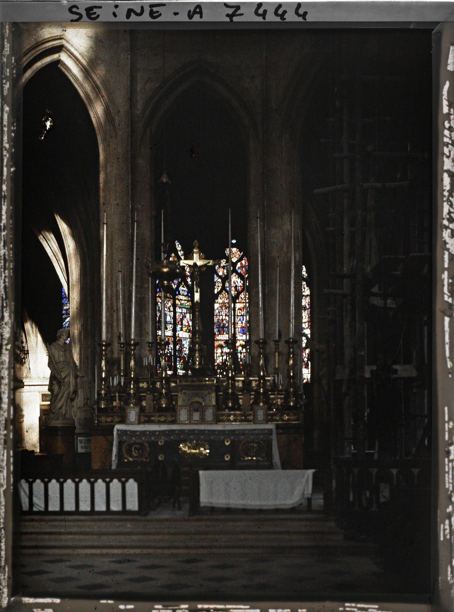Image représentant Vue sur le chœur de l'église St-Gervais-St-Protais