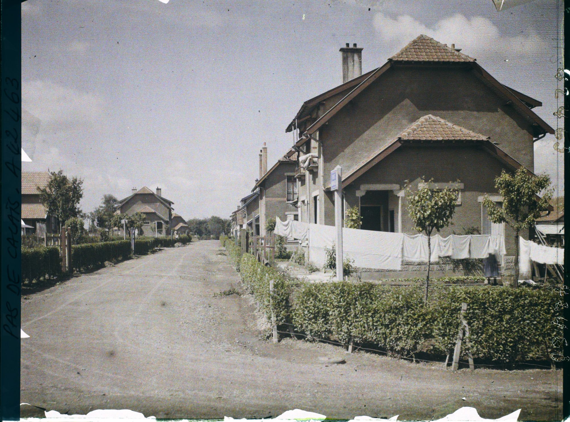 Image représentant France, Arras, Autre aspect de la rue Léon Say Cité des Cheminots