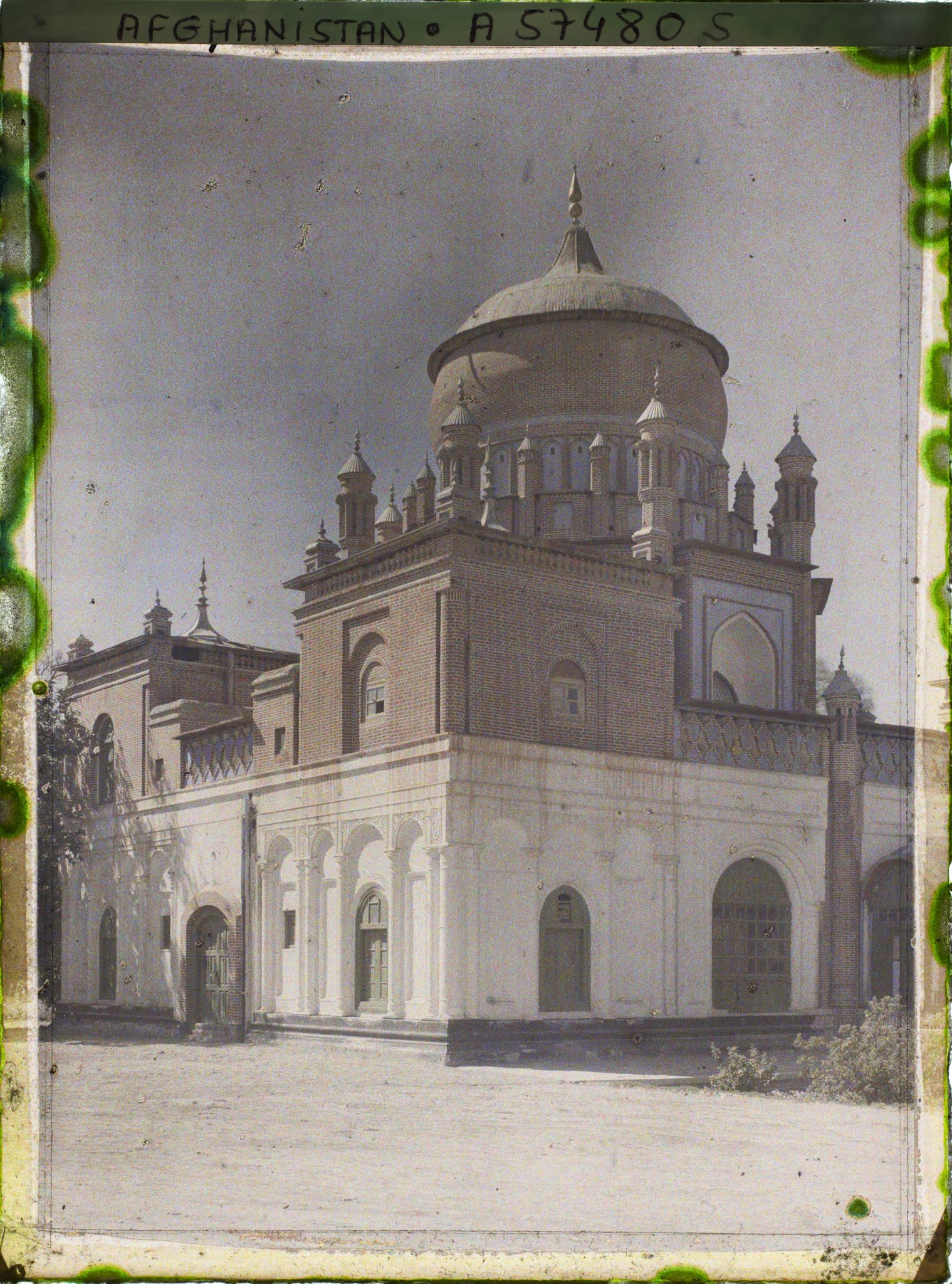 Image représentant Le mausolée d'Abdour Rahmân