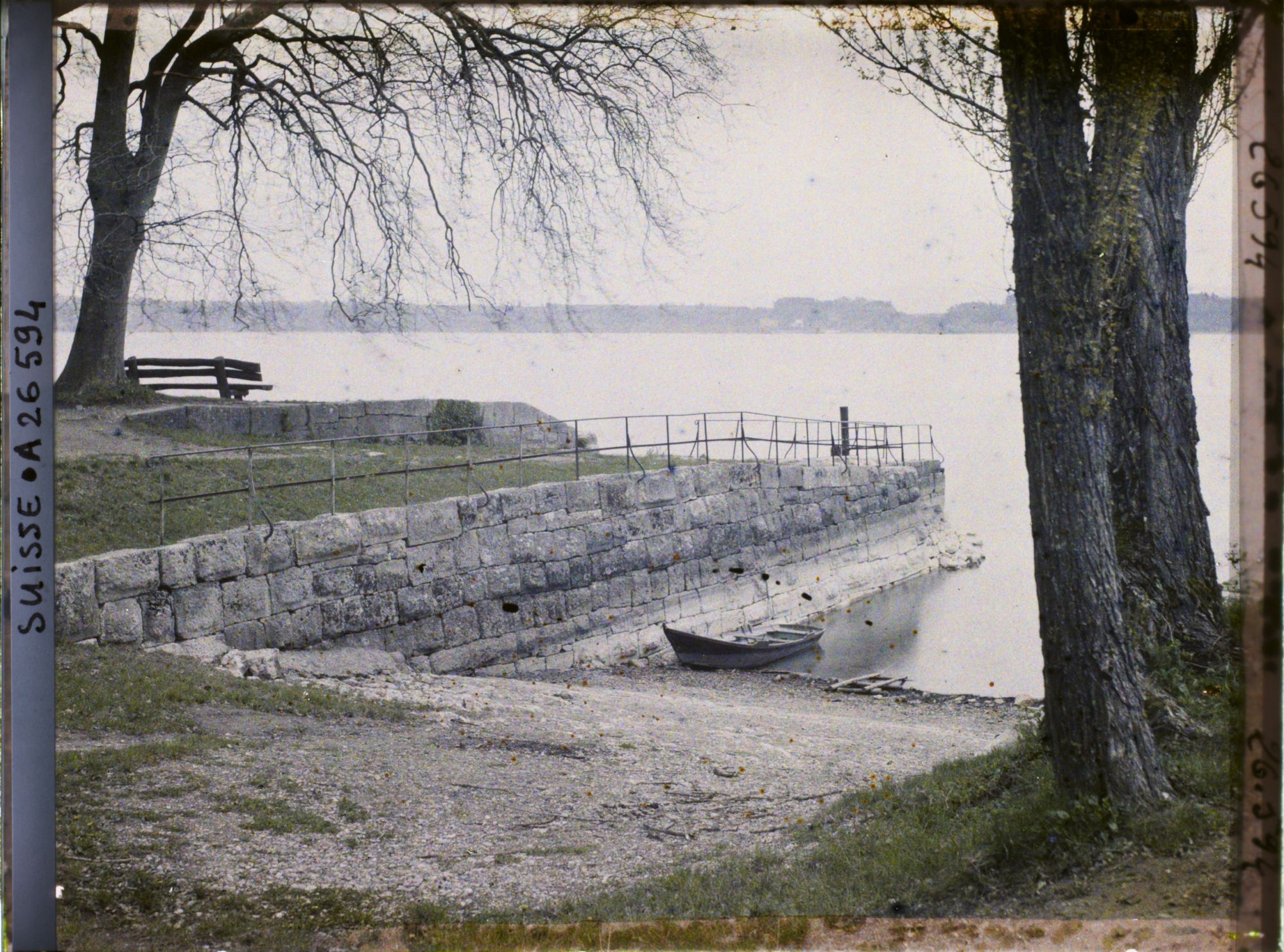 Image représentant L'ancien débarcadère de l'île Saint-Pierre