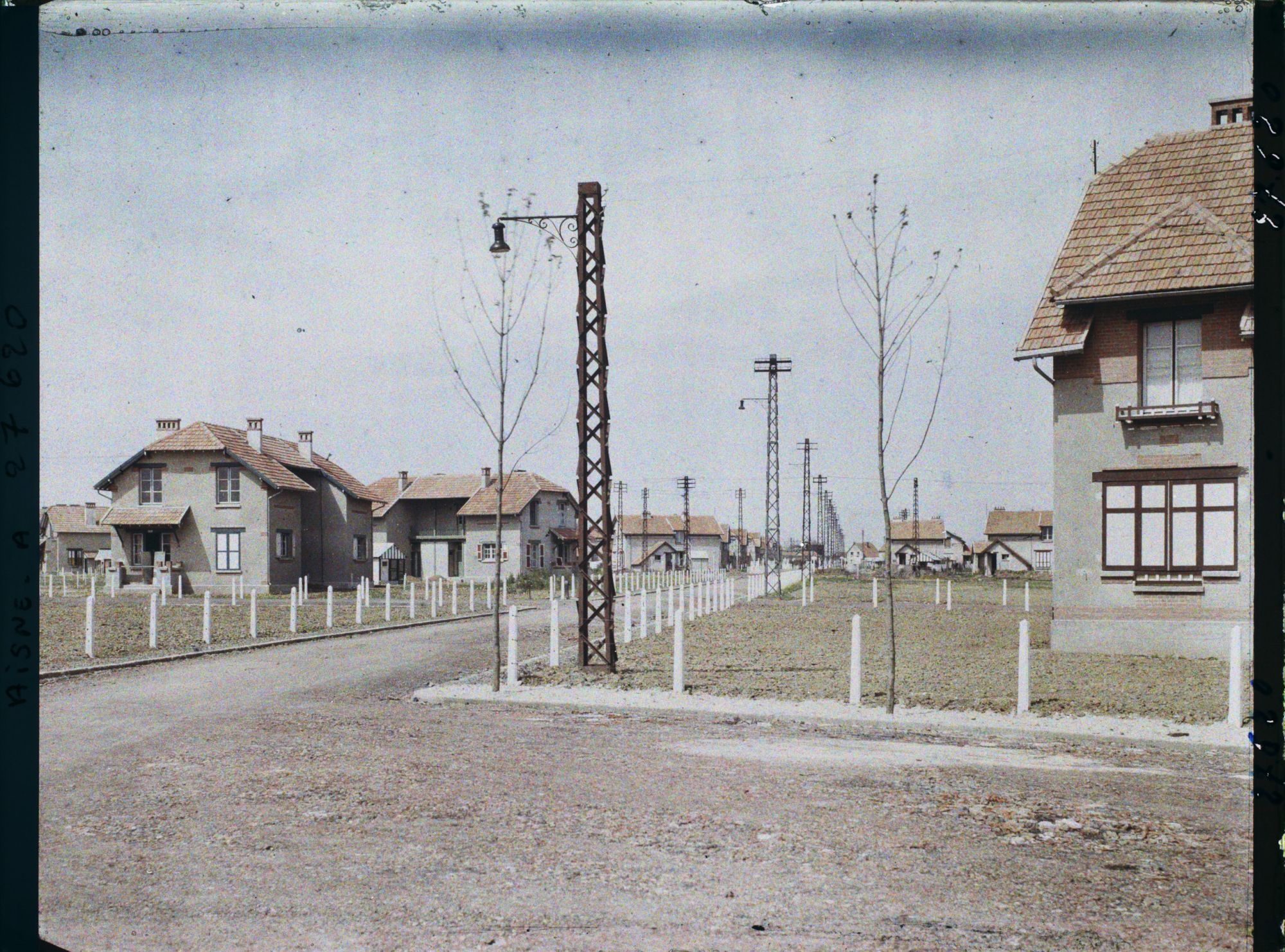 Image représentant France, Tergnier, Cité des Chemineaux. L'Avenue du Président Poincaré