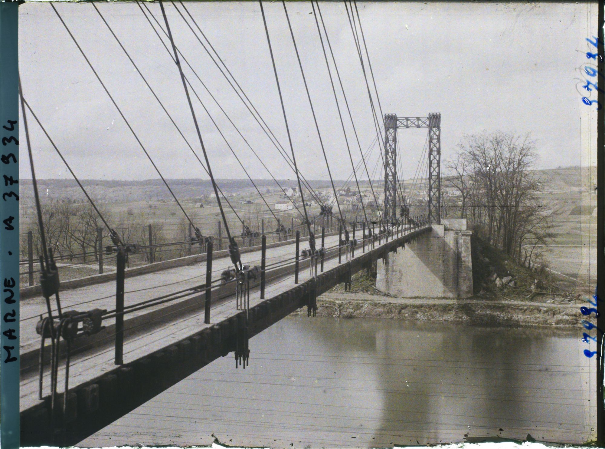 Image représentant France, Dormans, La Marne vers Chassaint
