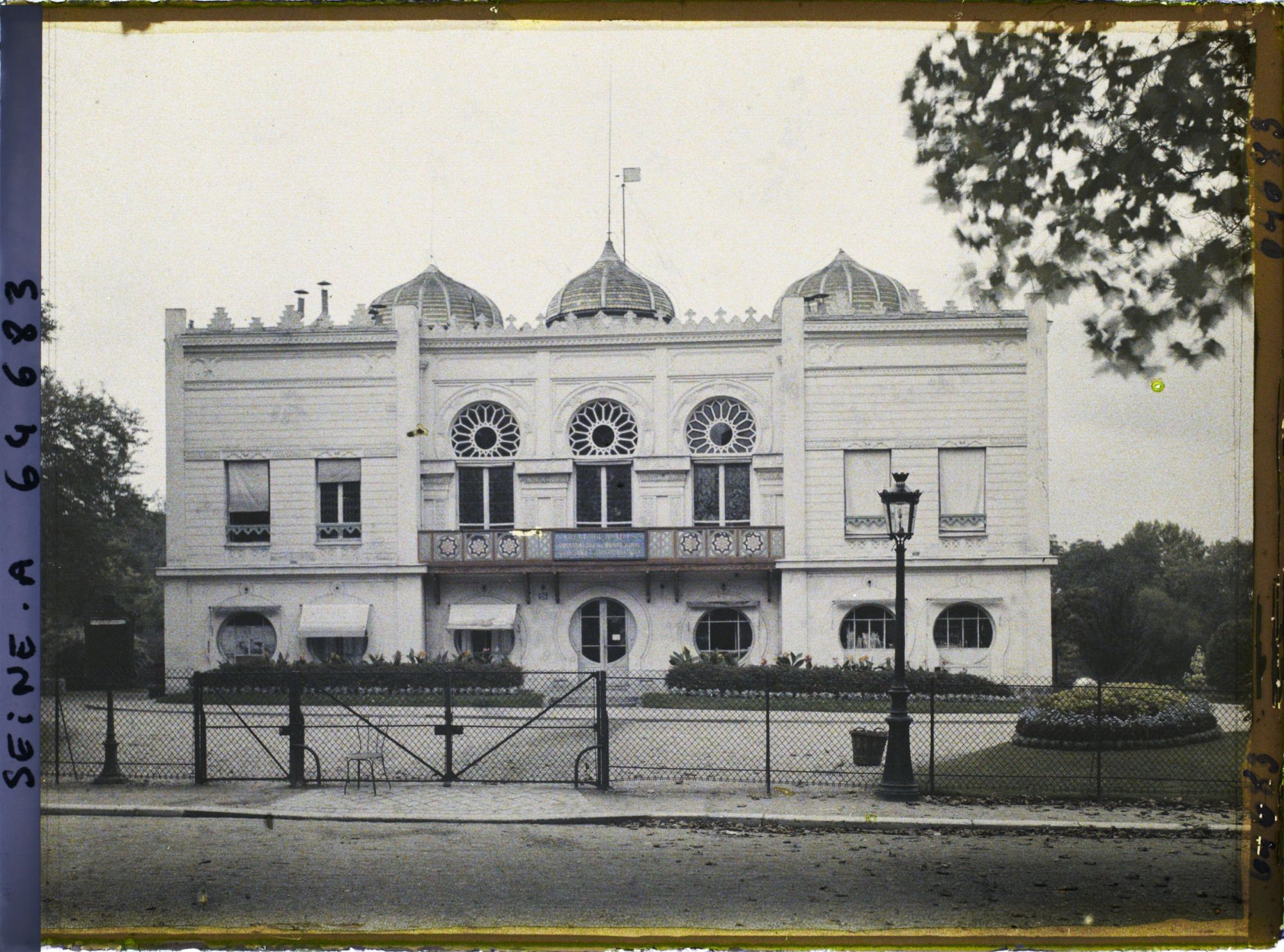 Image représentant L'Observatoire de Montsouris, palais du Bardo