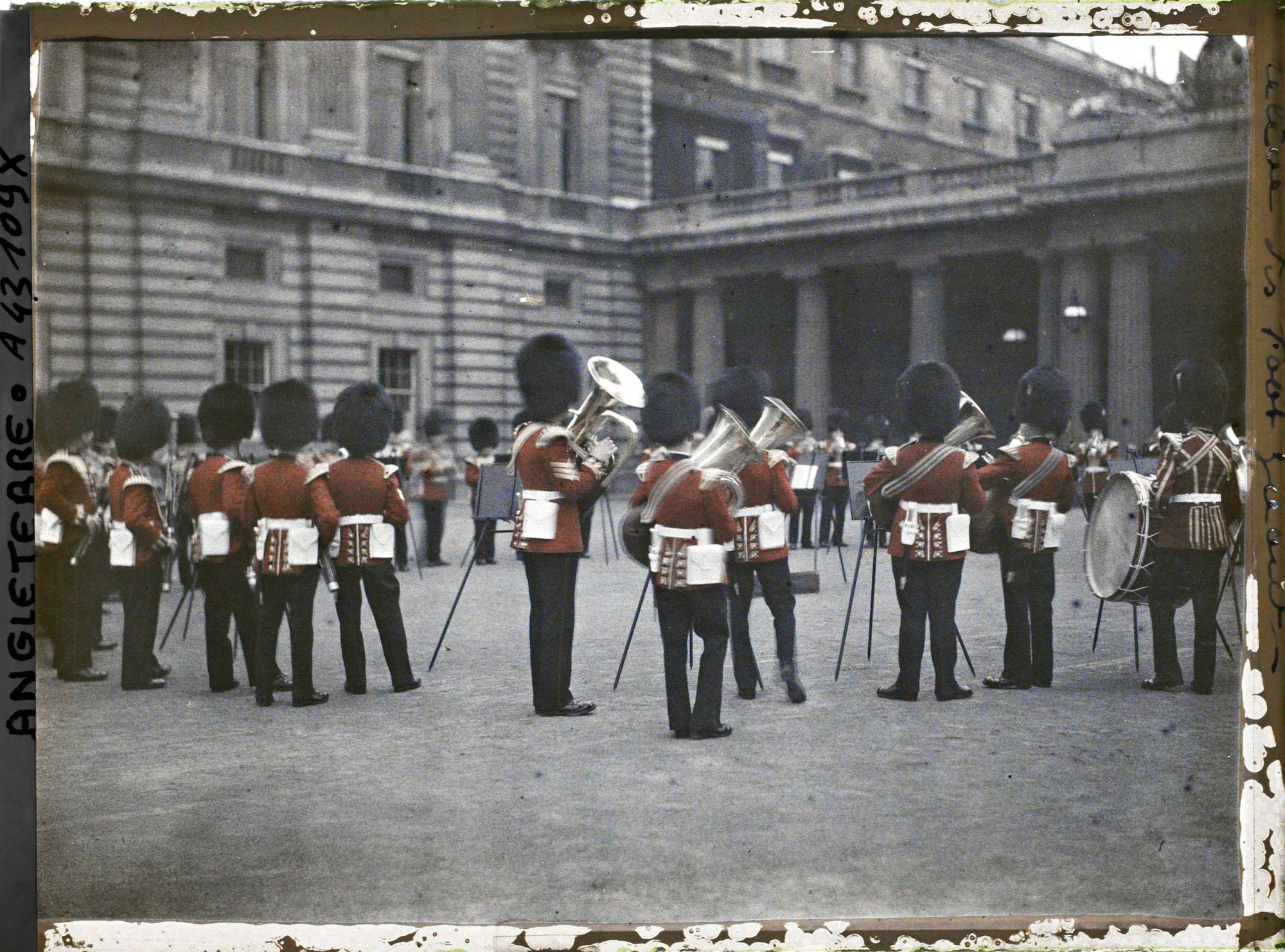 Image représentant Musique de la garde à Buckingham