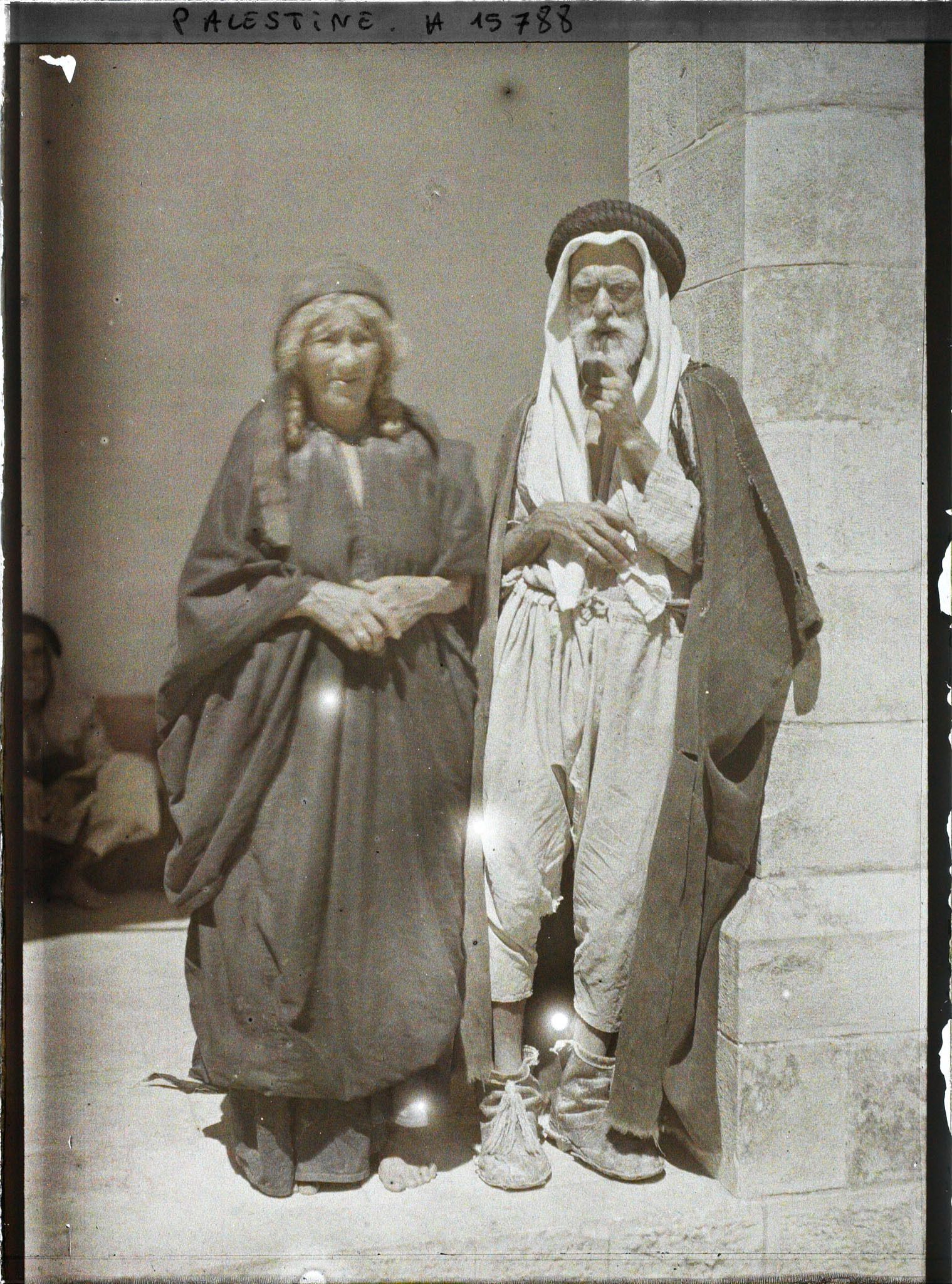 Image représentant Vieux couple de bédouins