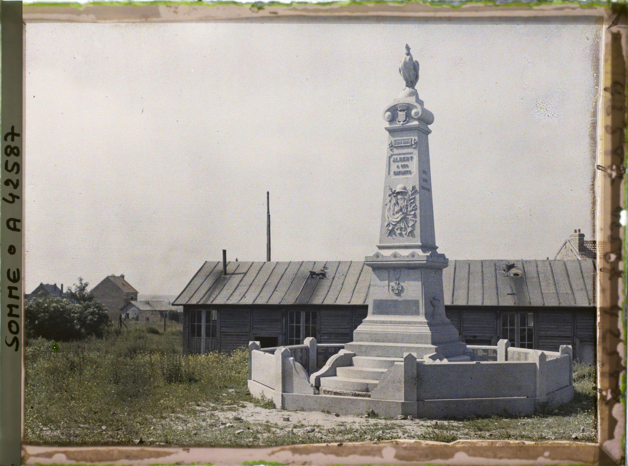 Image représentant France, Albert, Monumt aux Morts