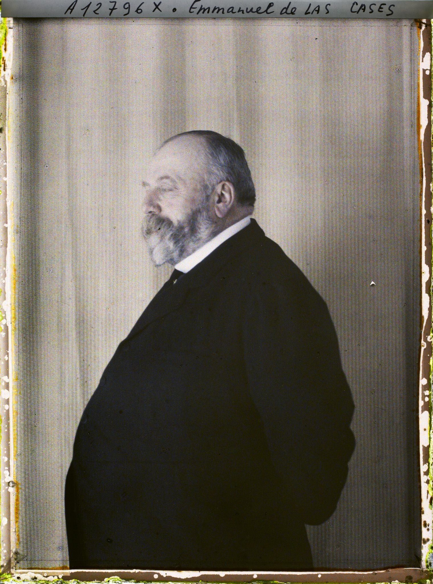 Image représentant Le comte  https://musee-albert-kahn.s-museum.fr/home/NWQ2OTAwYzNmYjZlZTk1ZWQwODJmMjY4L2dlbmVyaWMtbm90aWNlLXRhYi9hdXRob3JpdHkvNjE3YTc5ZjVjZjhiODk2OGIzMzM3ZDIx/5d6900c3fb6ee95ed082f268/generic-notice-tab/authority/617a79ebcf8b8968b333712c Emmanuel de Las Cases