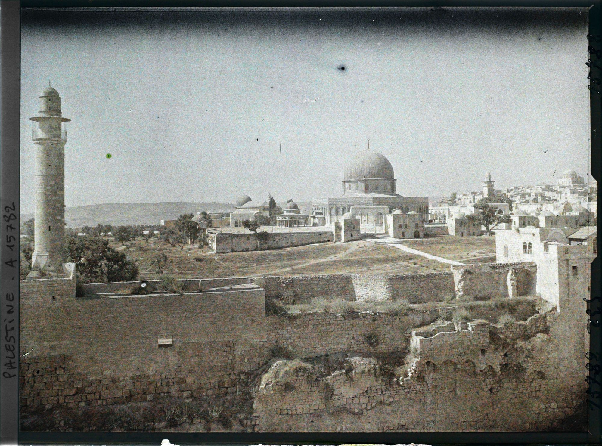 Image représentant Vue d'ensemble du Haram Es Shérif