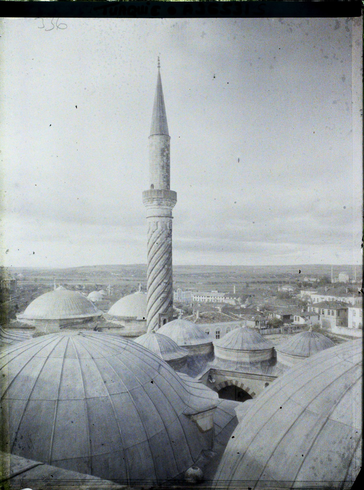 Image représentant Minaret et coupoles de la mosquée Selimiye (Grande Mosquée )