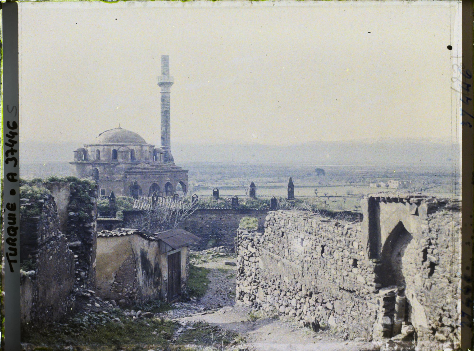 Image représentant Vers la Grande Mosquée (Ula Camii)