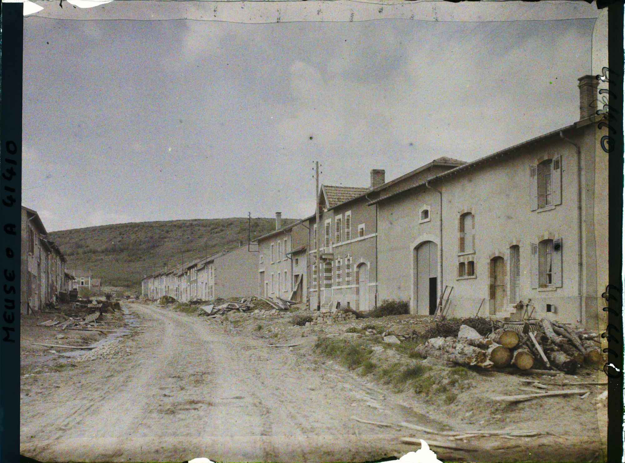 Image représentant France, Combres, Grande rue