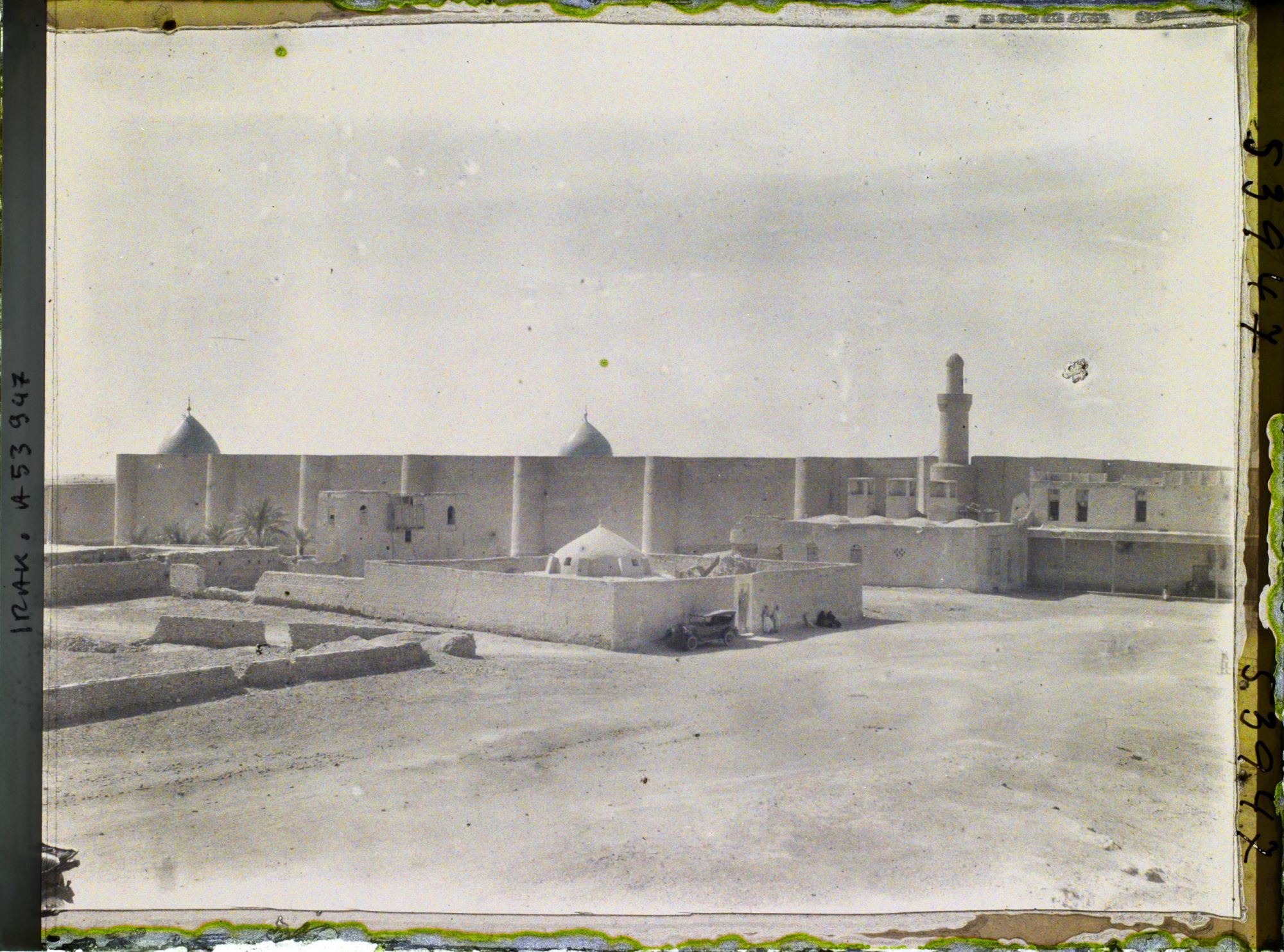 Image représentant Vue d'ensemble de la mosquée fortifiée d'Ali