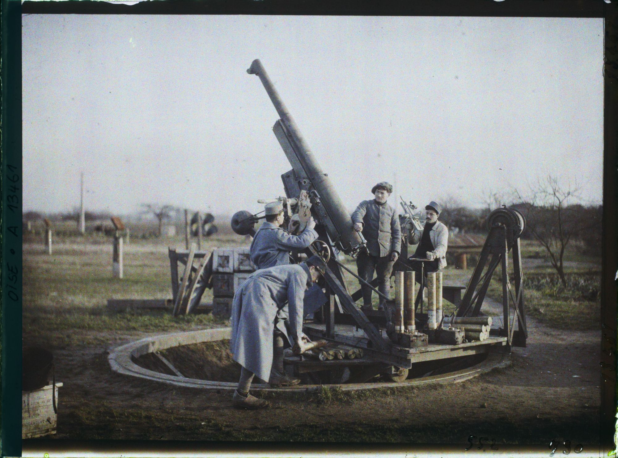 Image représentant (Canon de) 75 au moment de l'action