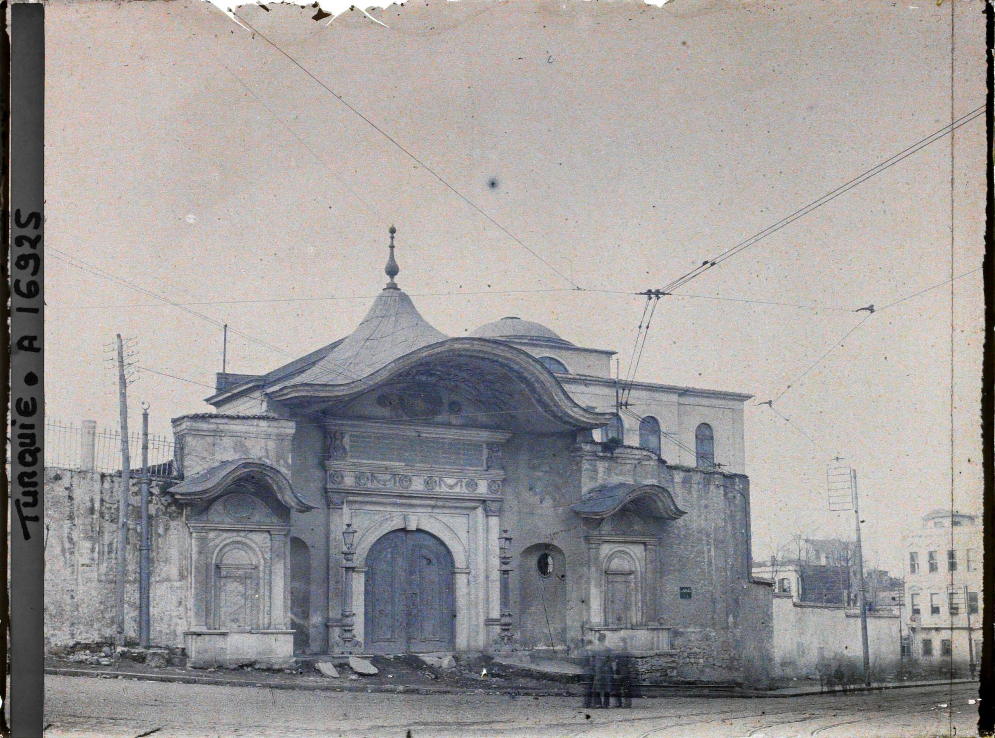 Image représentant Bab-I-Ali ("la Sublime Porte"), porte d'entrée du palais du grand vizir