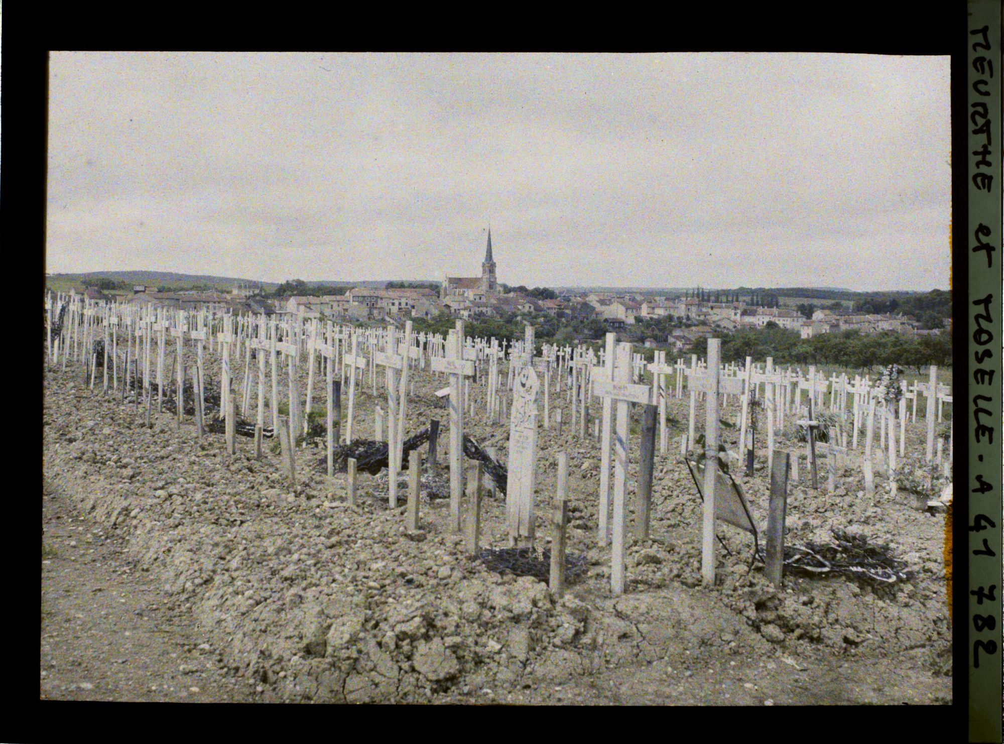 Image représentant France, Gerbévillers, Le Cimetière Français et Vue Gle de Gerbevillers