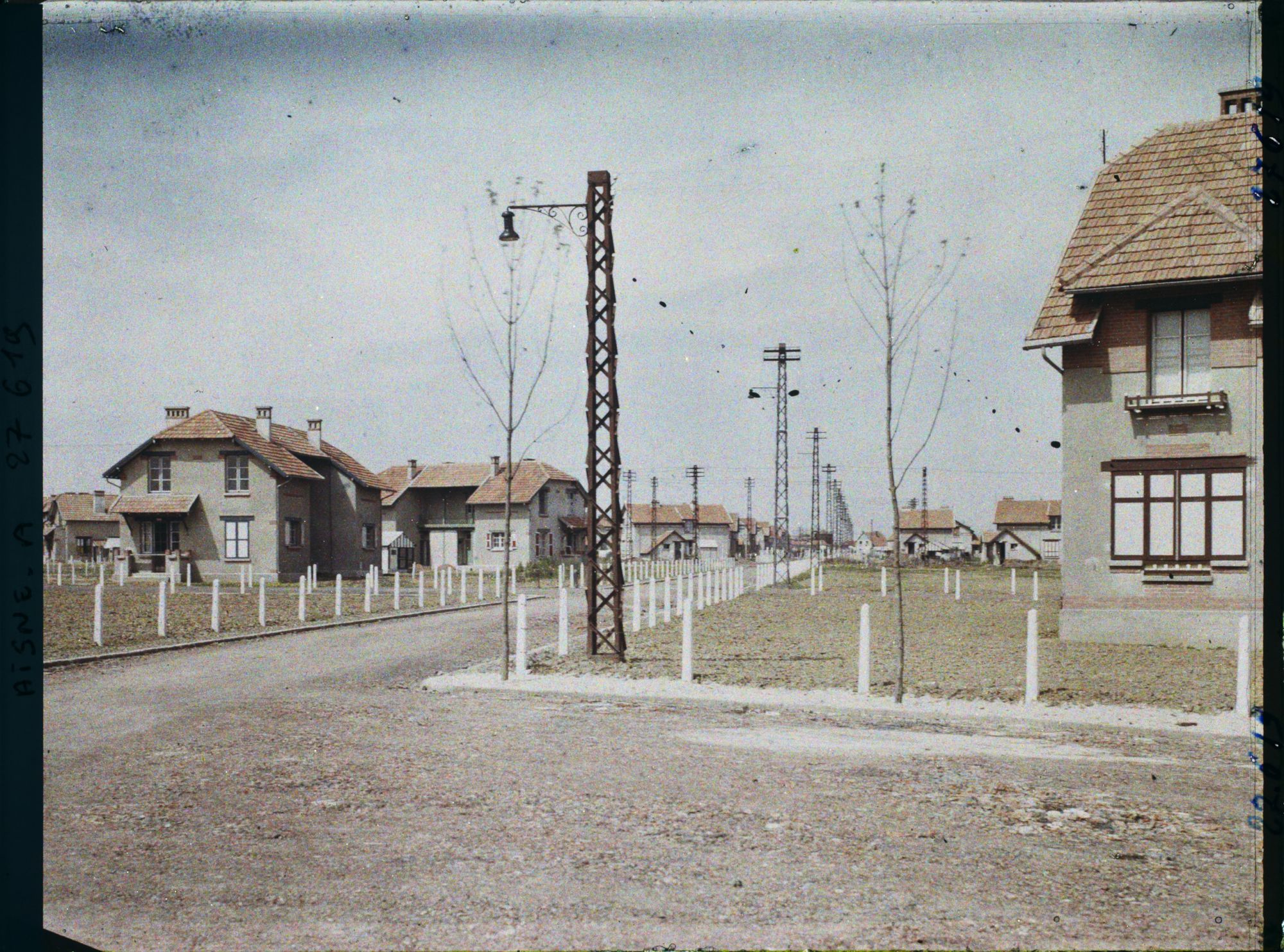 Image représentant France, Tergnier, Cité des Chemineaux. L'Avenue du Président Poincaré
