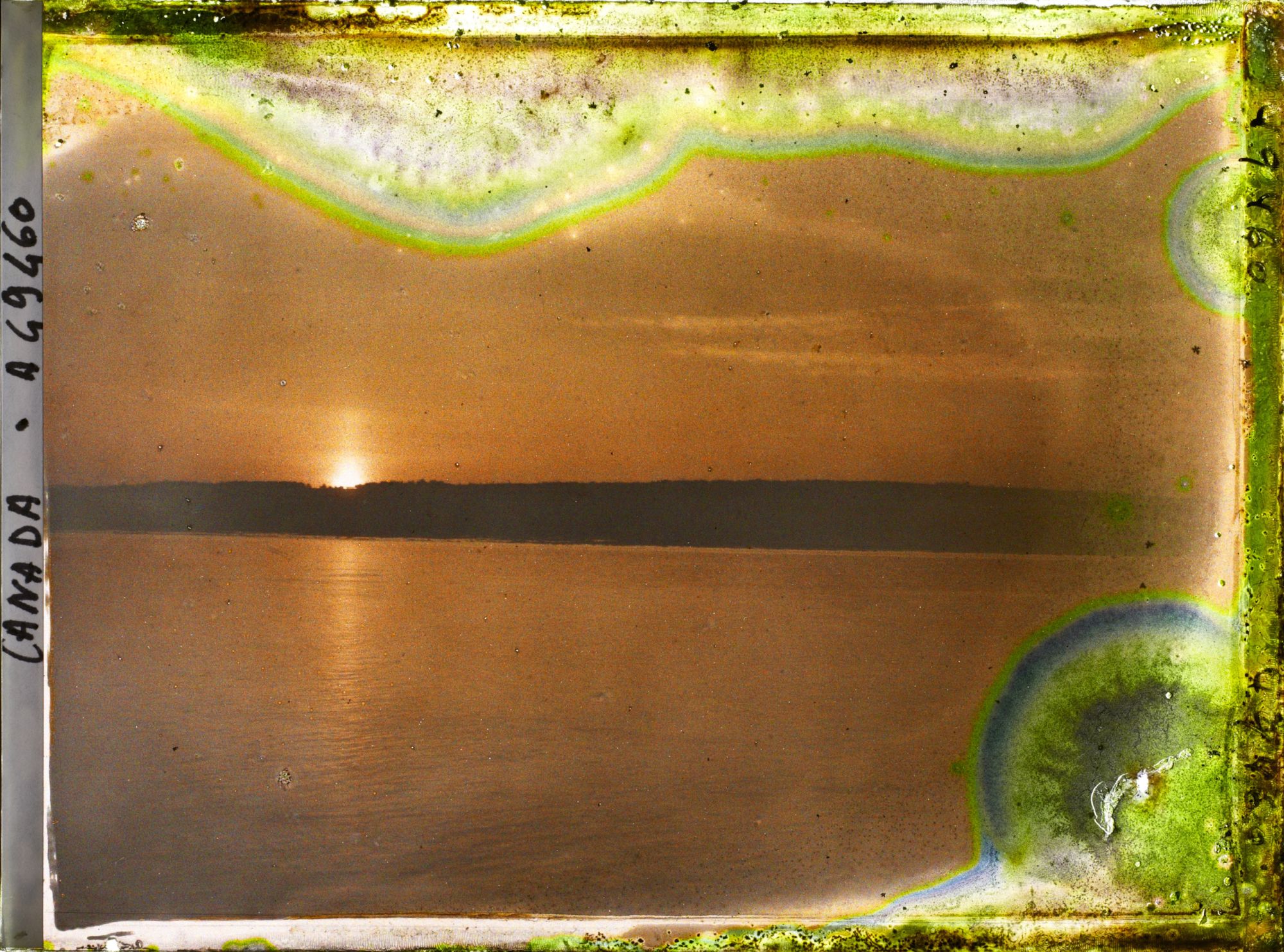 Image représentant Canada, Bord Melita, Coucher de Soleil sur les berges du St Laurent