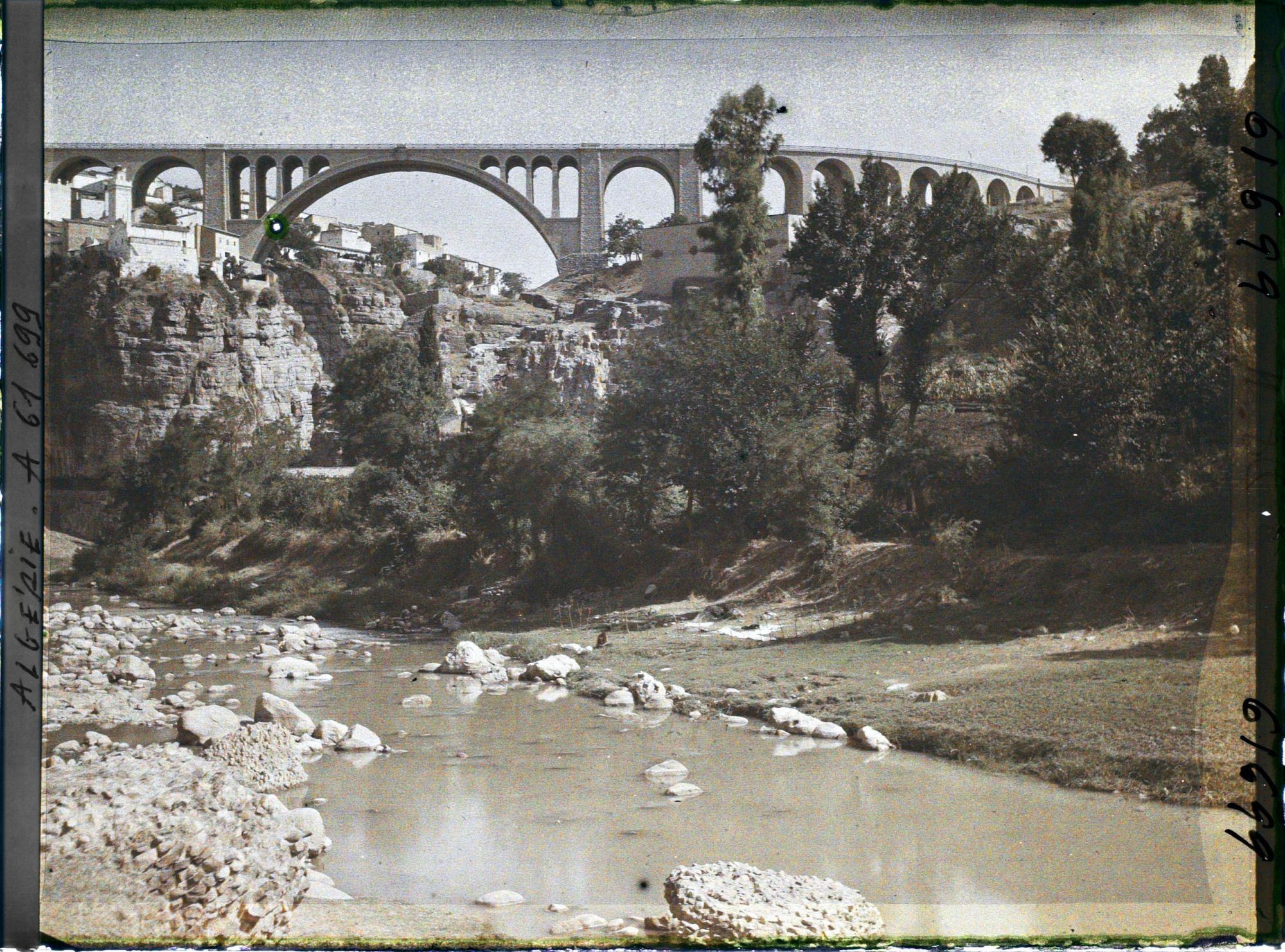 Image représentant Pont de Sidi Rached sur les gorges du Rhumel