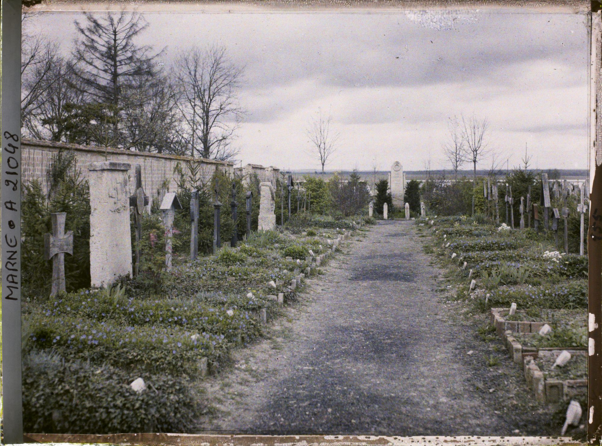 Image représentant France, Bourgogne, Cimetière Allemand