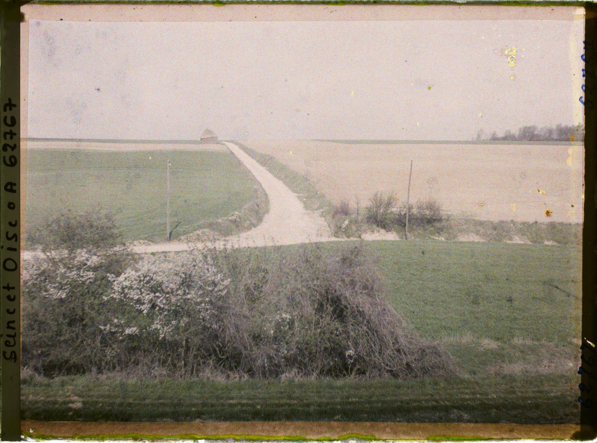 Image représentant Ile de France, Vallangoujard, Champs et cultures région de Mézière