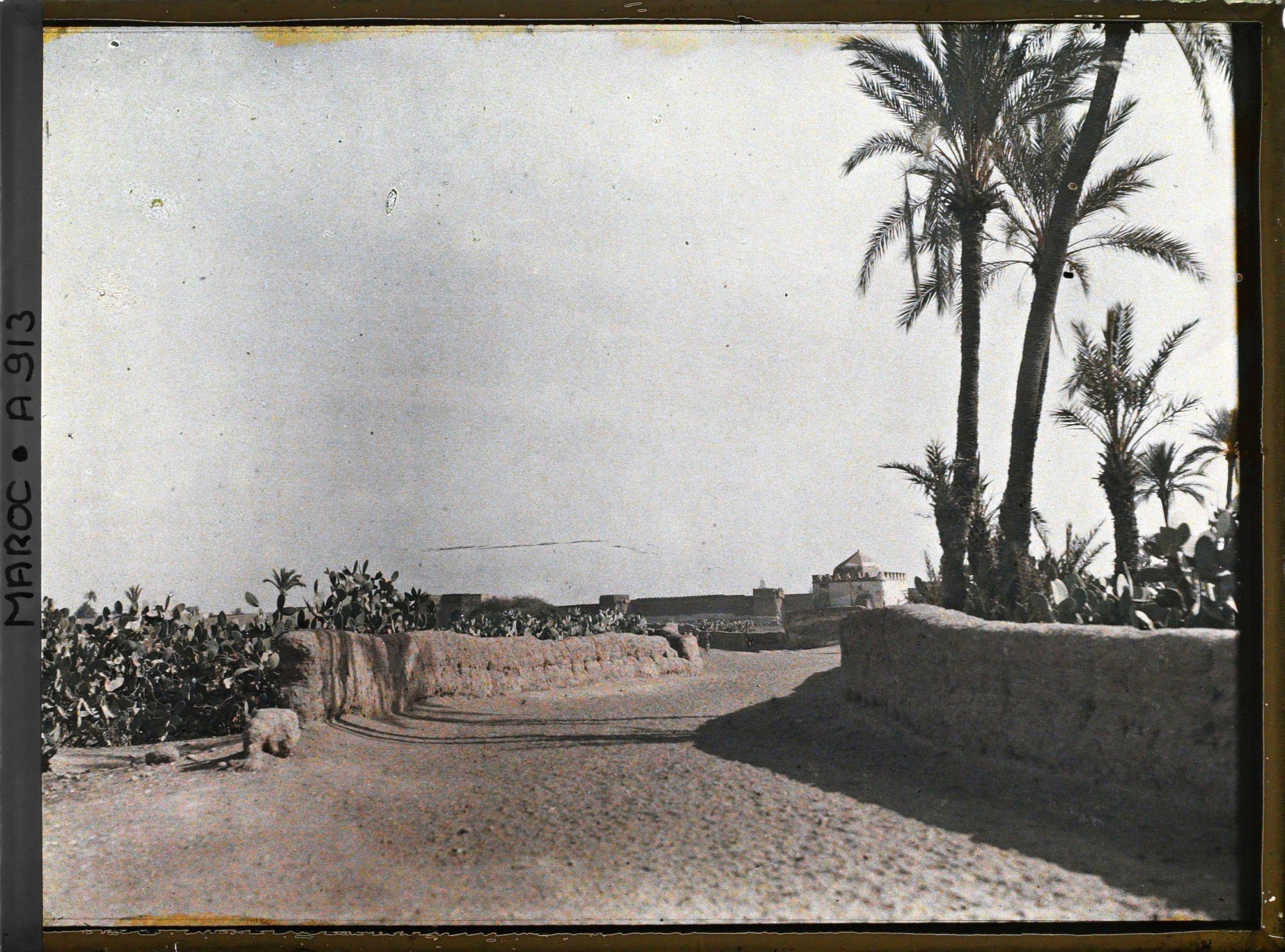 Image représentant Aux abords de Marrakech