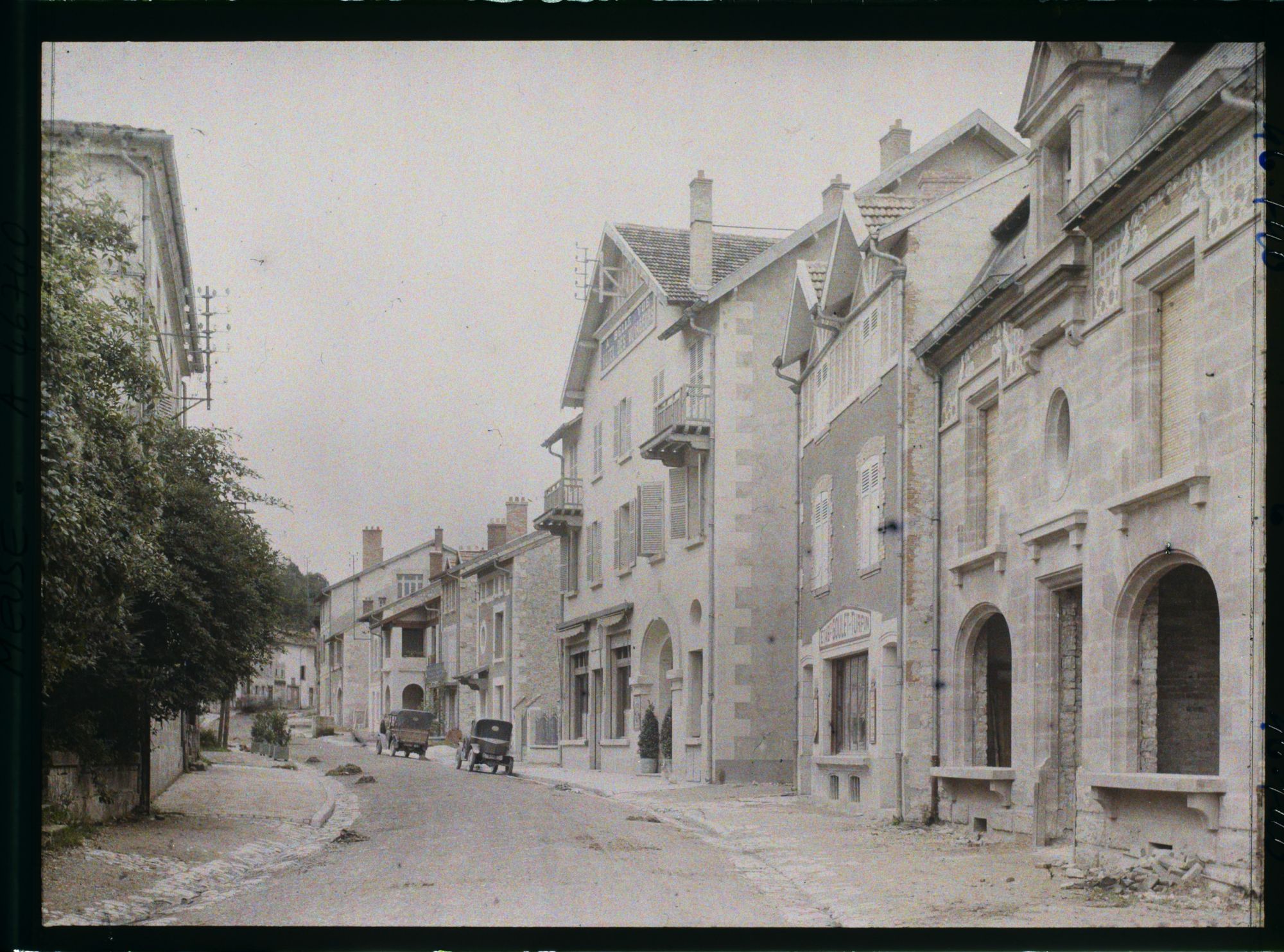 Image représentant France, Clermont en Argonne, Route des Islettes