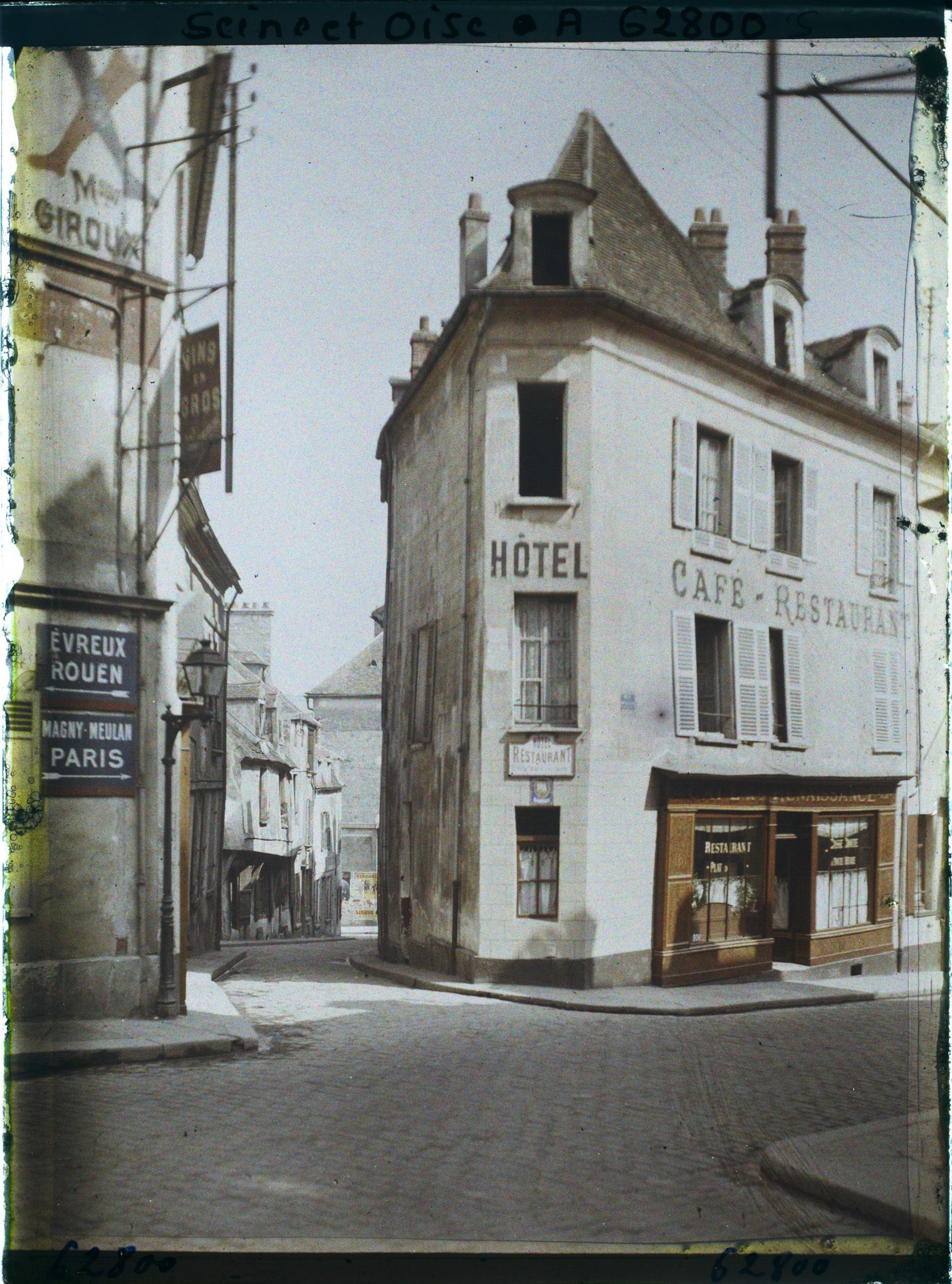 Image représentant Ile de France, Mantes, Vieilles Maisons