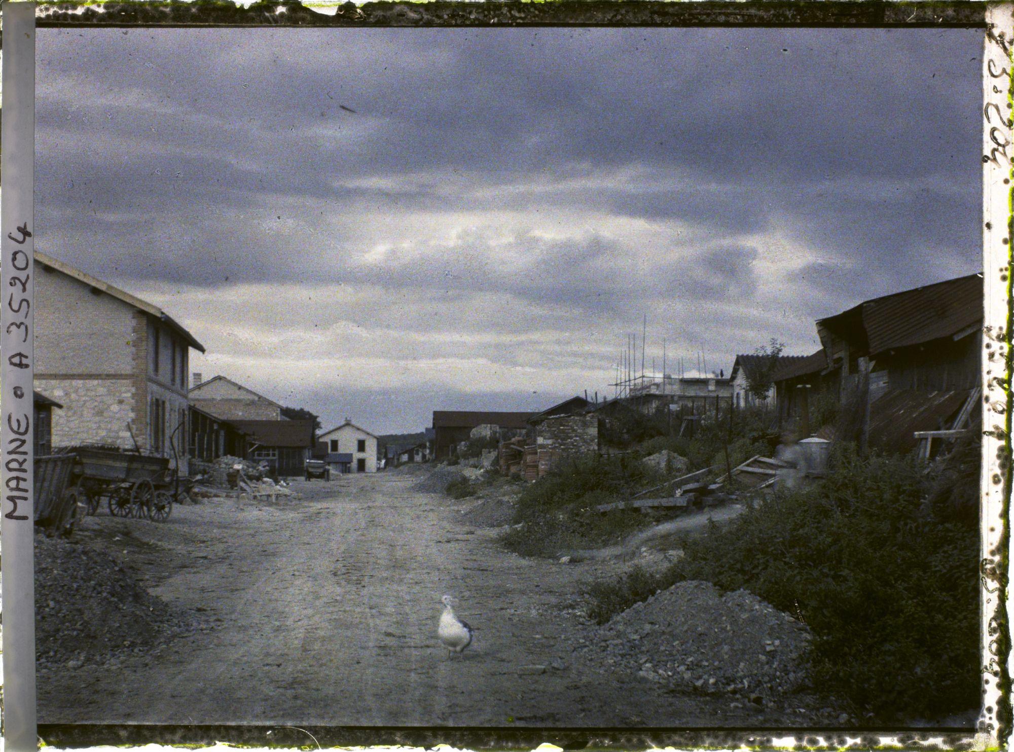 Image représentant France, Servon , Entrée Ouest