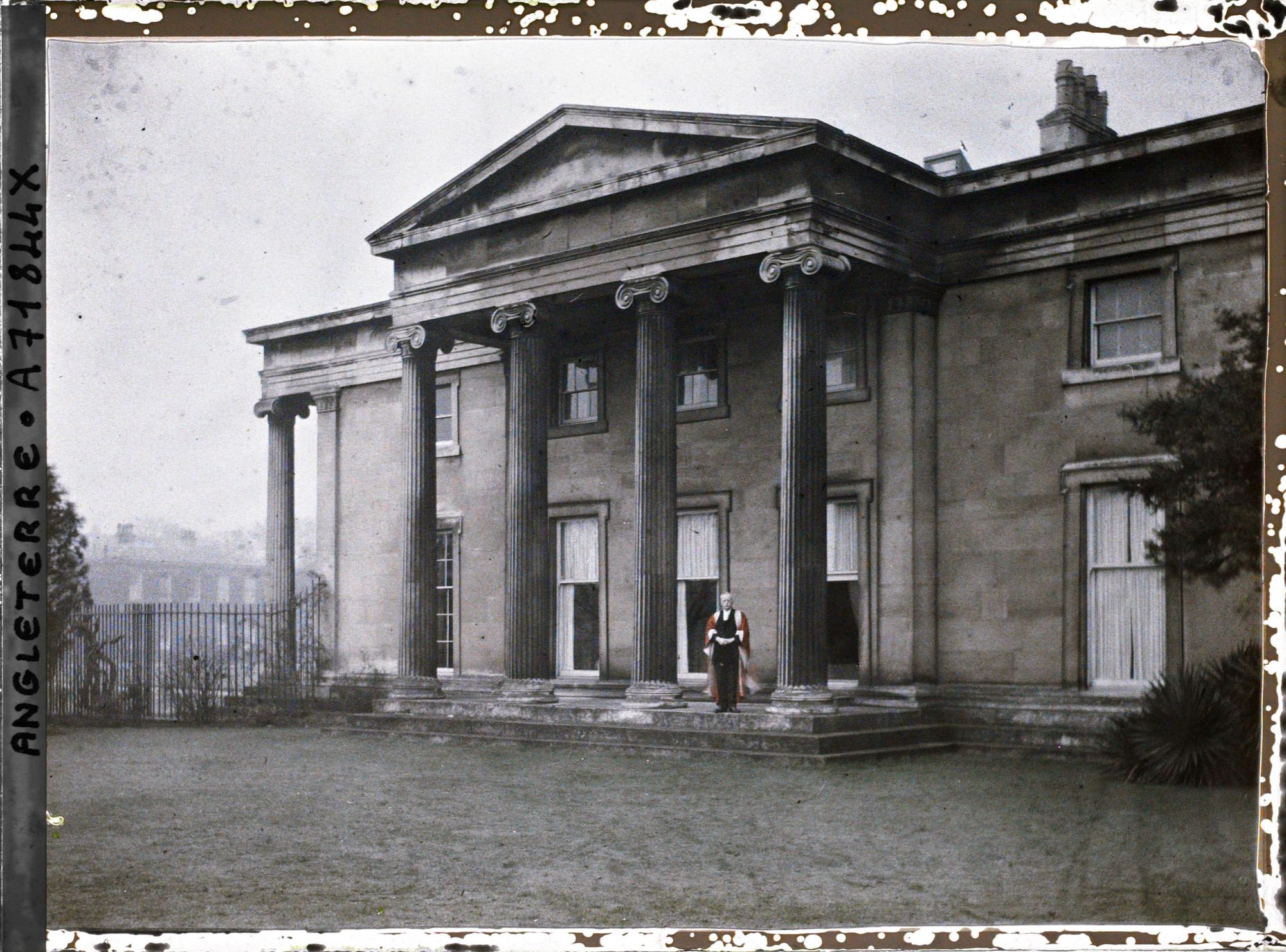 Image représentant Un universitaire