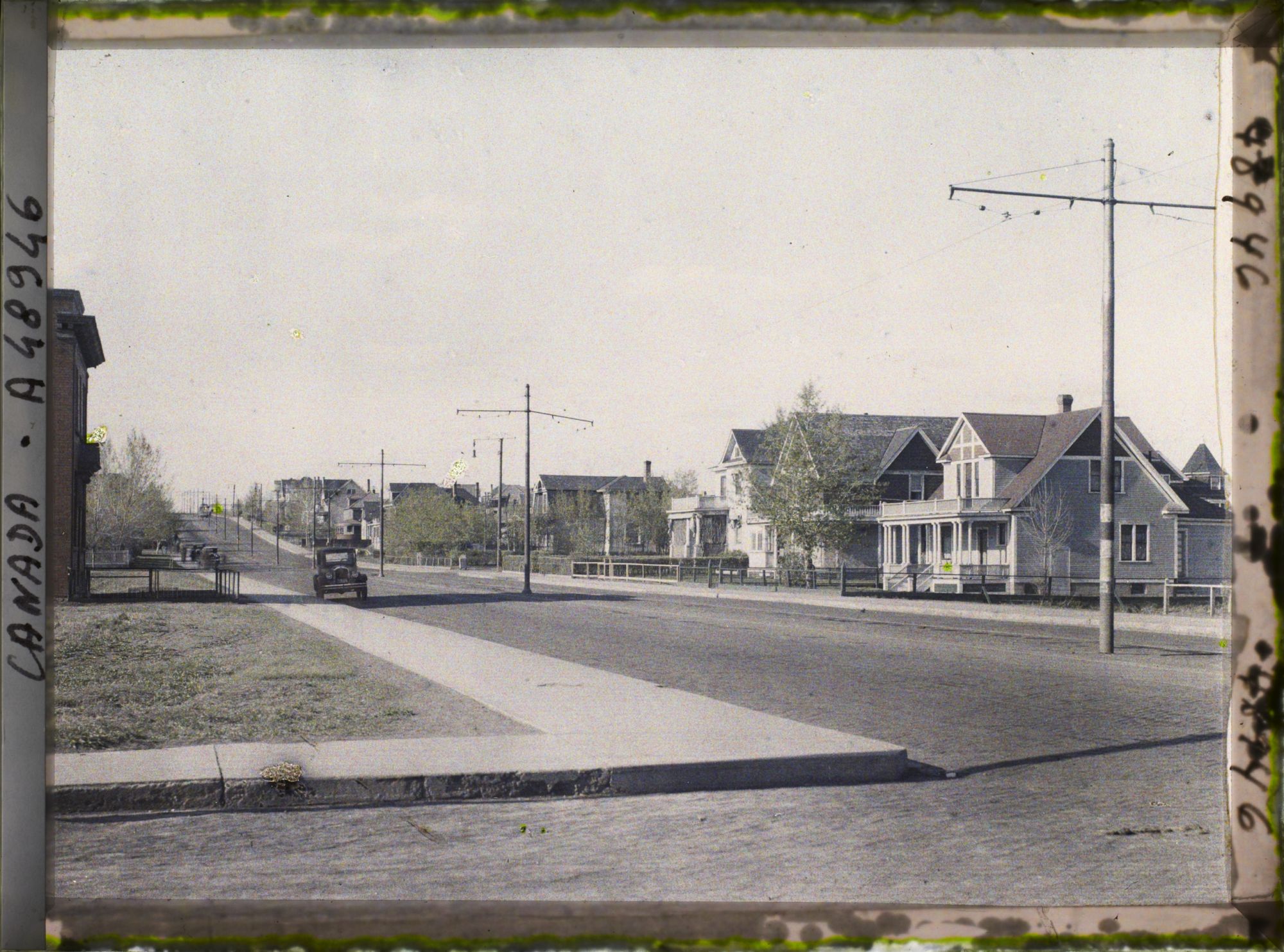 Image représentant Canada, Moos-Jaw, Main Street, partie résidentielle