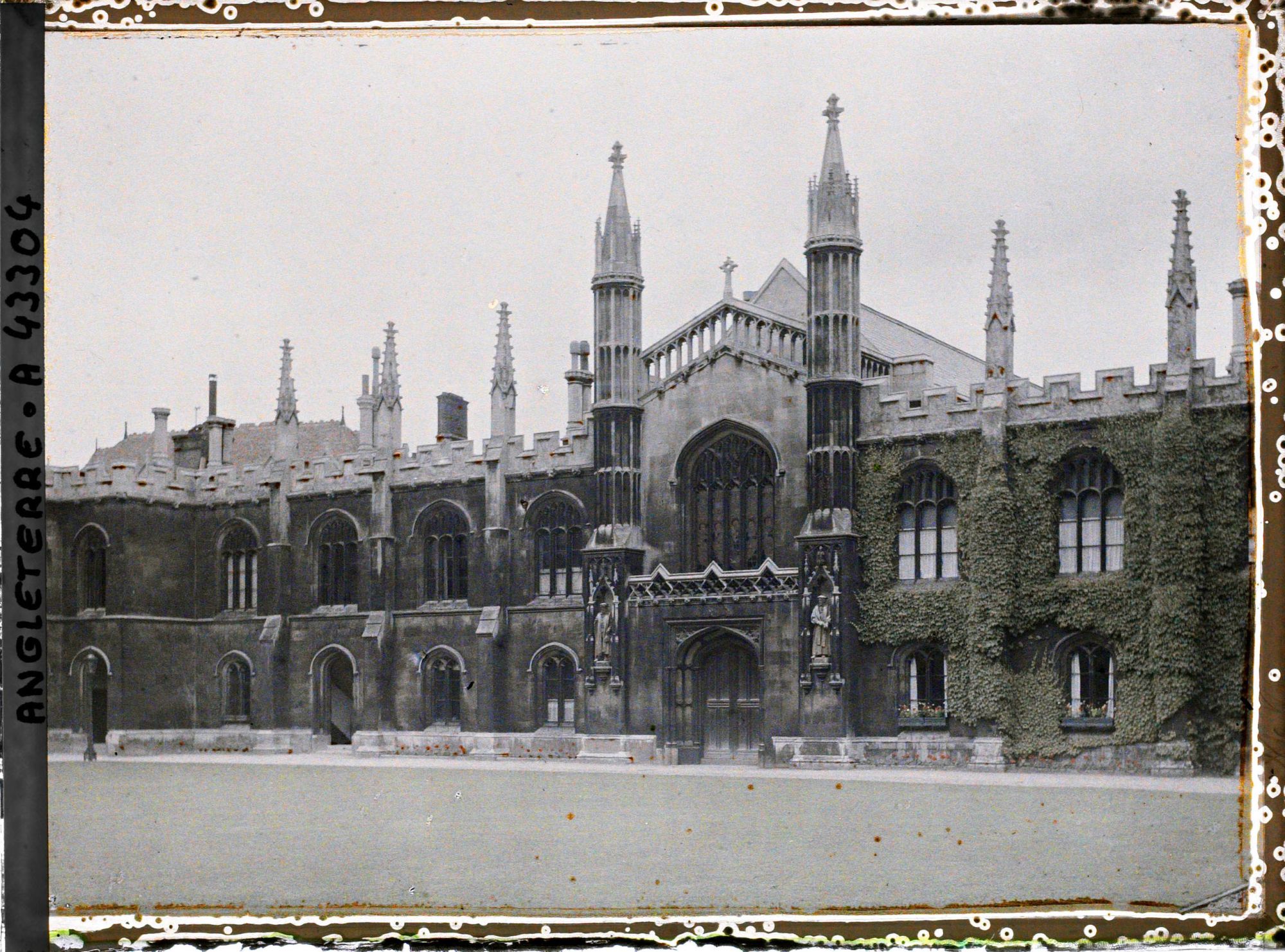 Image représentant La cour du Corpus Christi College