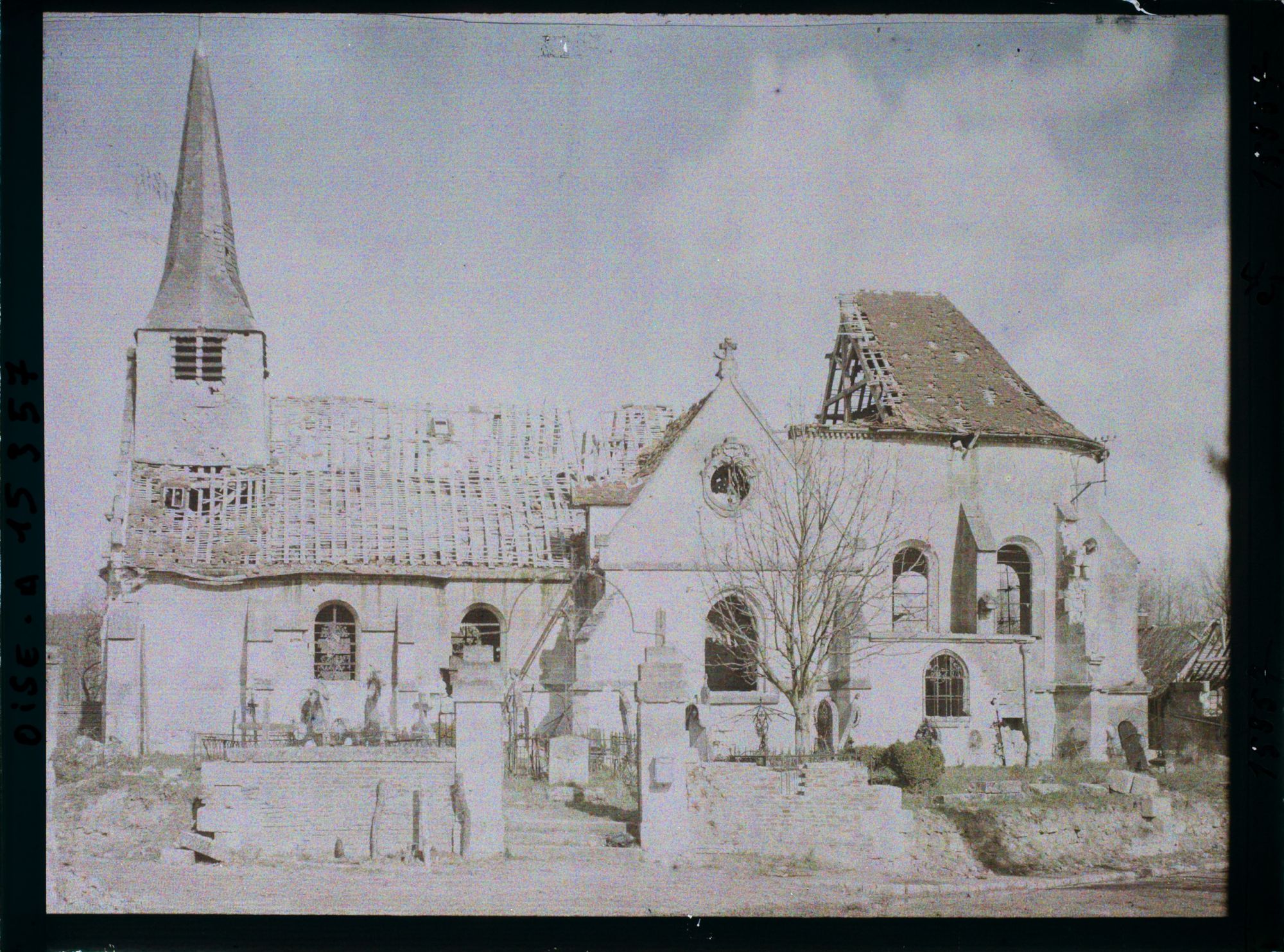 Image représentant France, Marest, Guerre L'Eglise de Marest vue extérieure