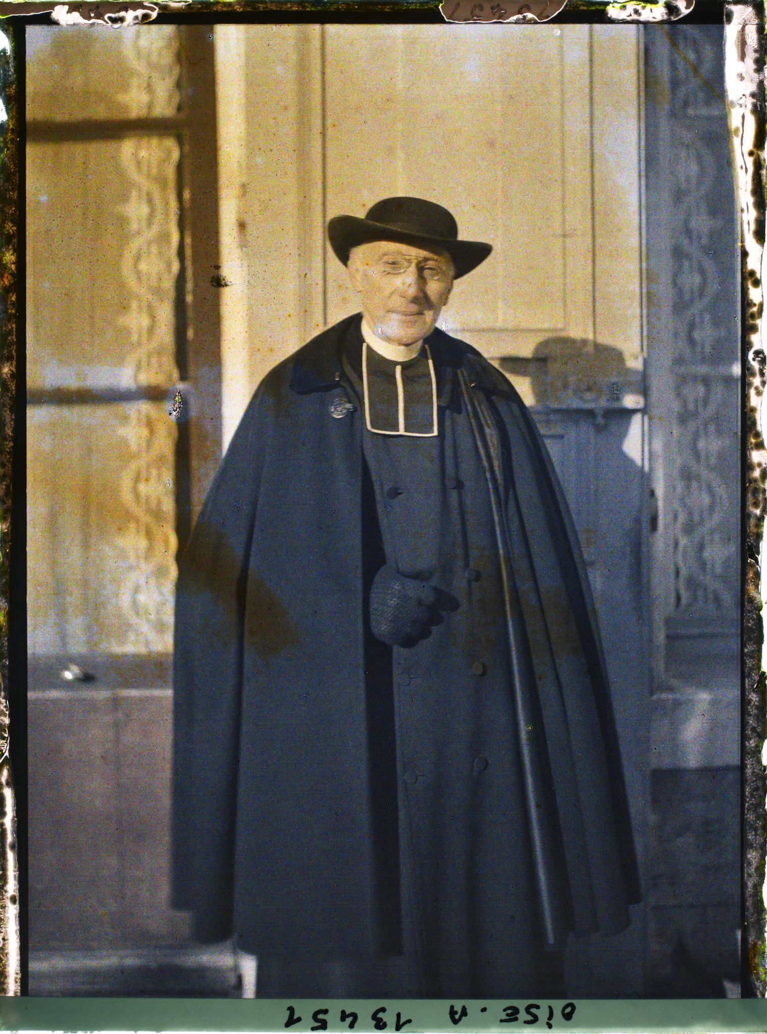 Image représentant France, Noyon, Portrait de Mr l'Arche-Prêtre de la Cathédrale