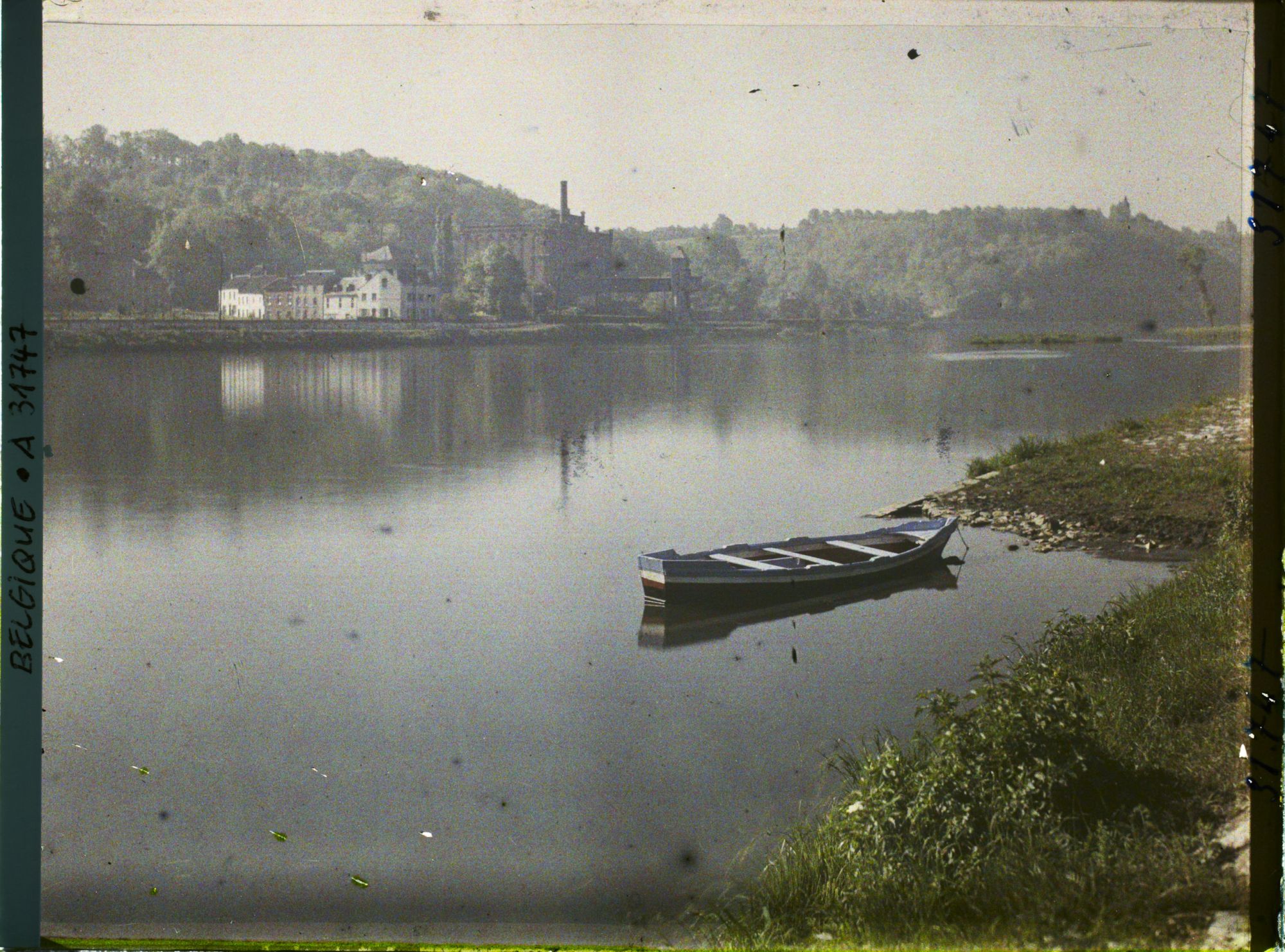 Image représentant Belgique, Argenteau, Paysages sur la Meuse amont