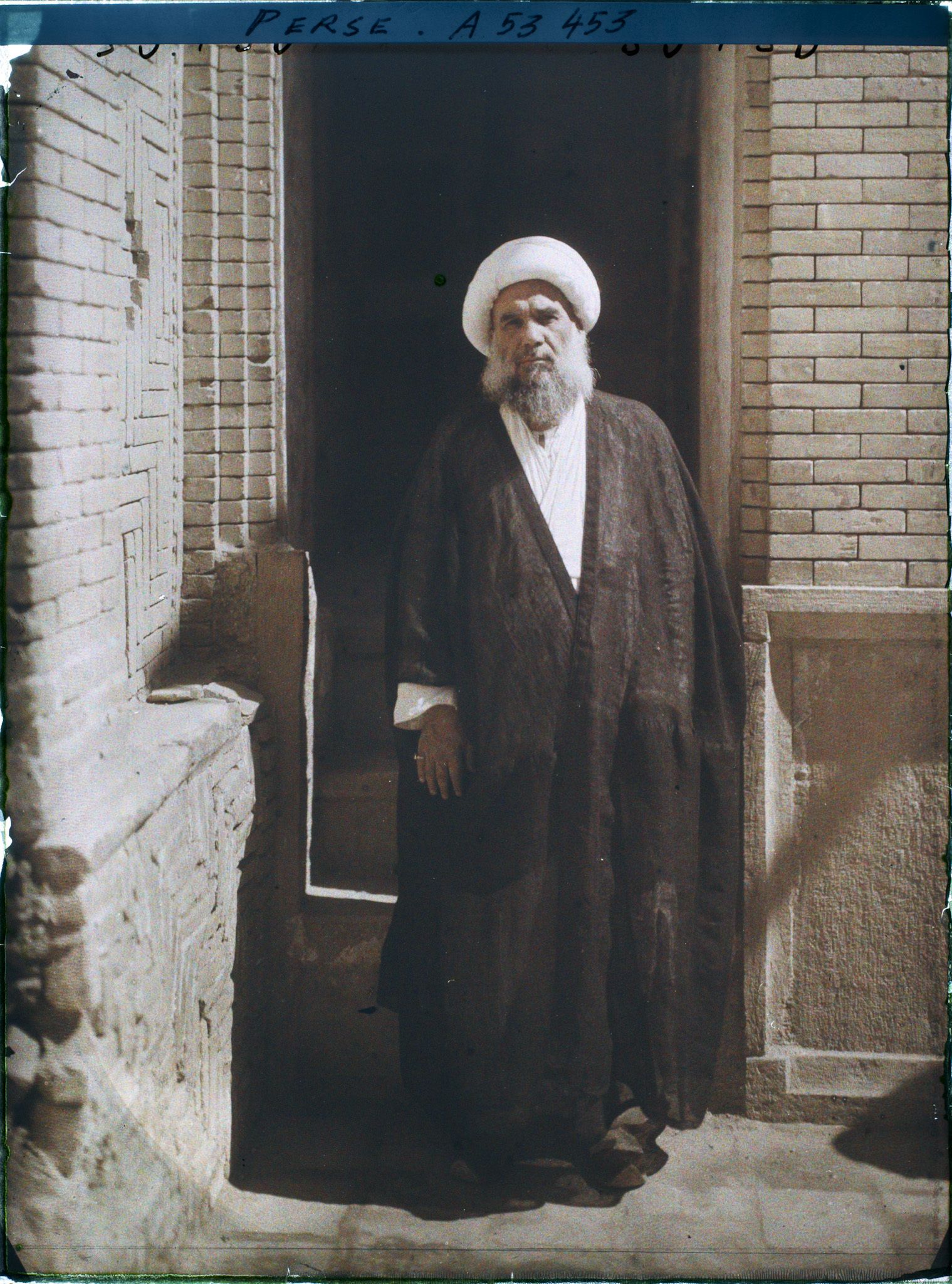 Image représentant Son Eminence Cheikh Morteza, grand mollah de Chiraz