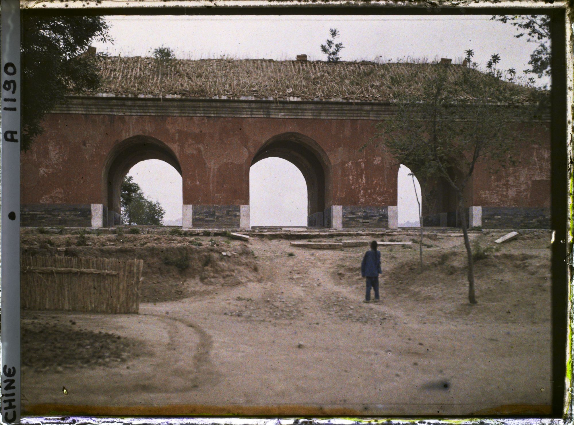 Image représentant Ming Shisanling (" Treize Tombeaux des Ming ")