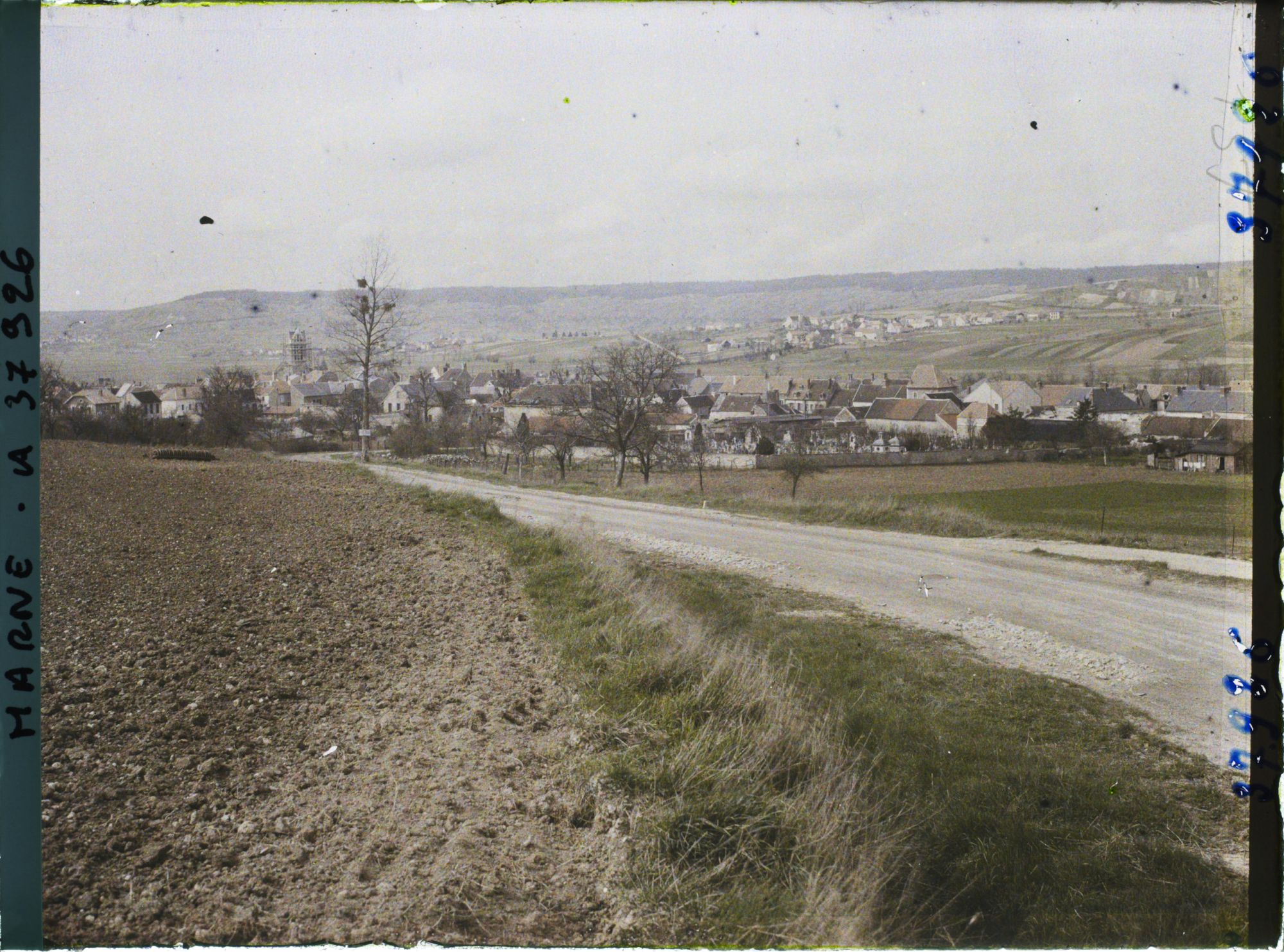 Image représentant France, Dormans, Vue Générale de Dormans