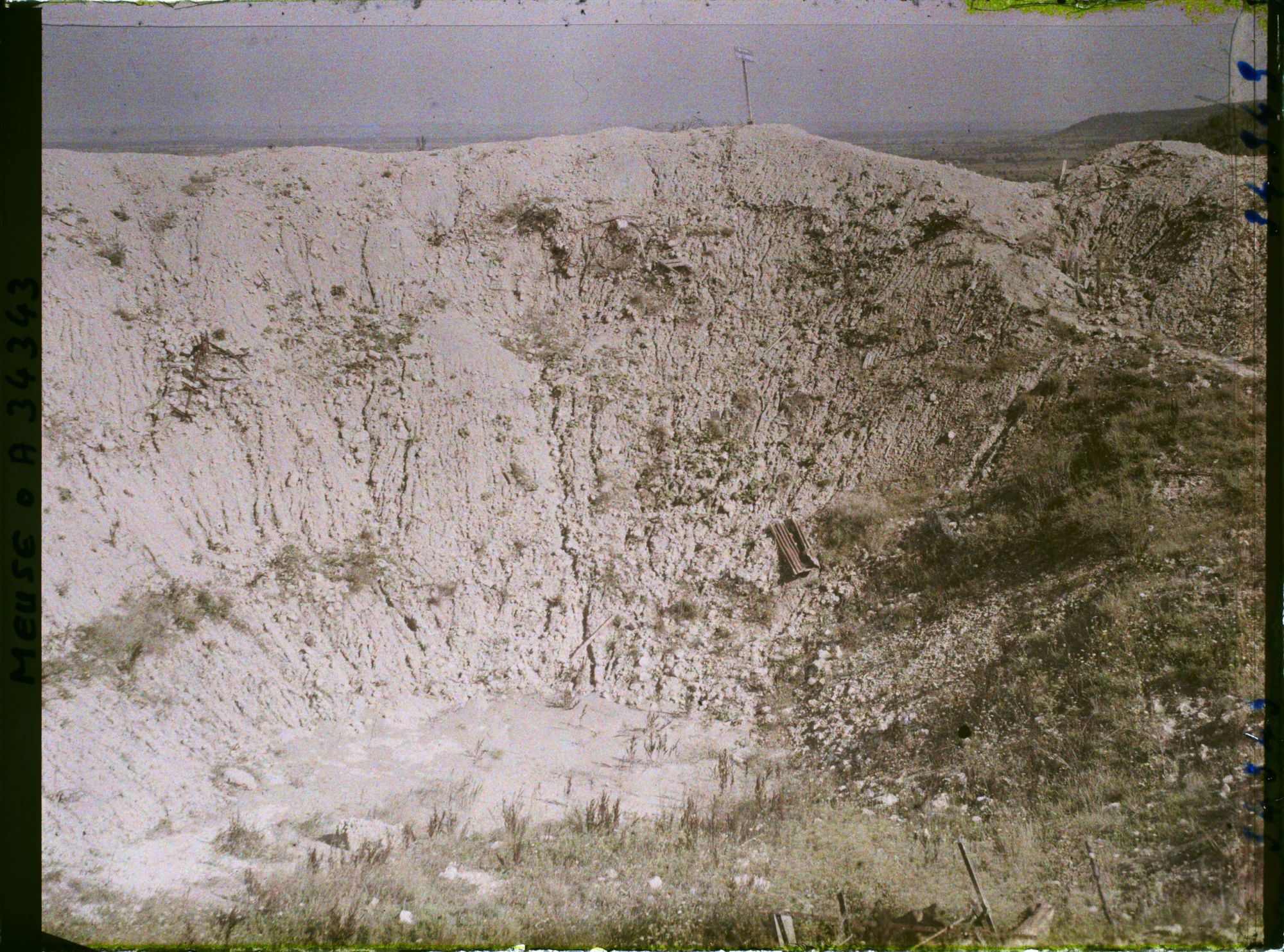 Image représentant France, Crête des Eparges, Le grand Cratère du Sommet