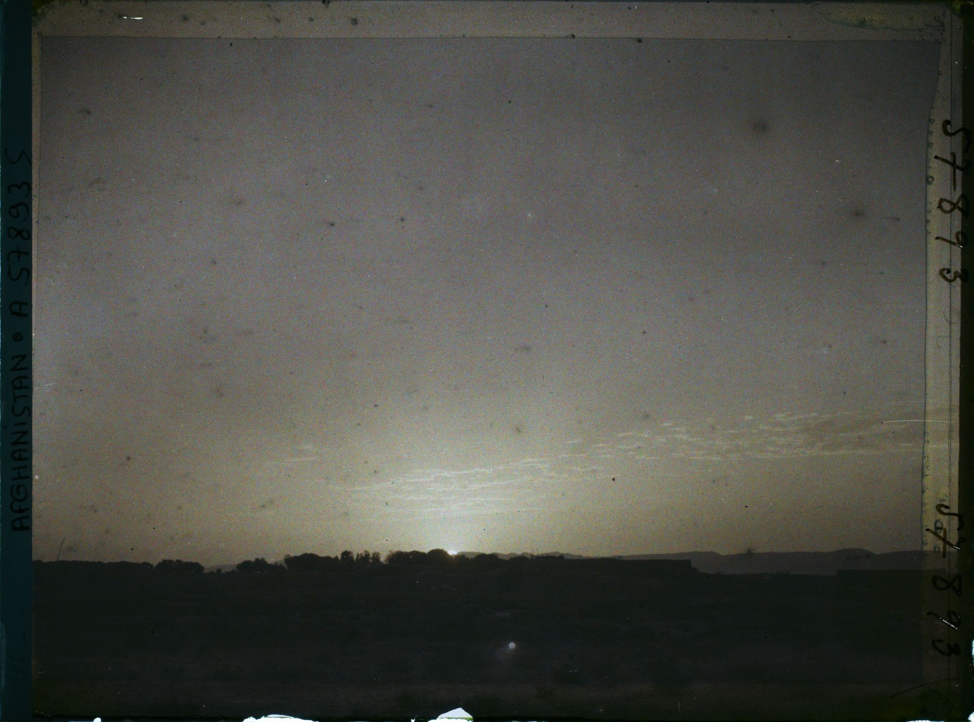 Image représentant Afghanistan, Moukor, Lever du Soleil sur la plaine