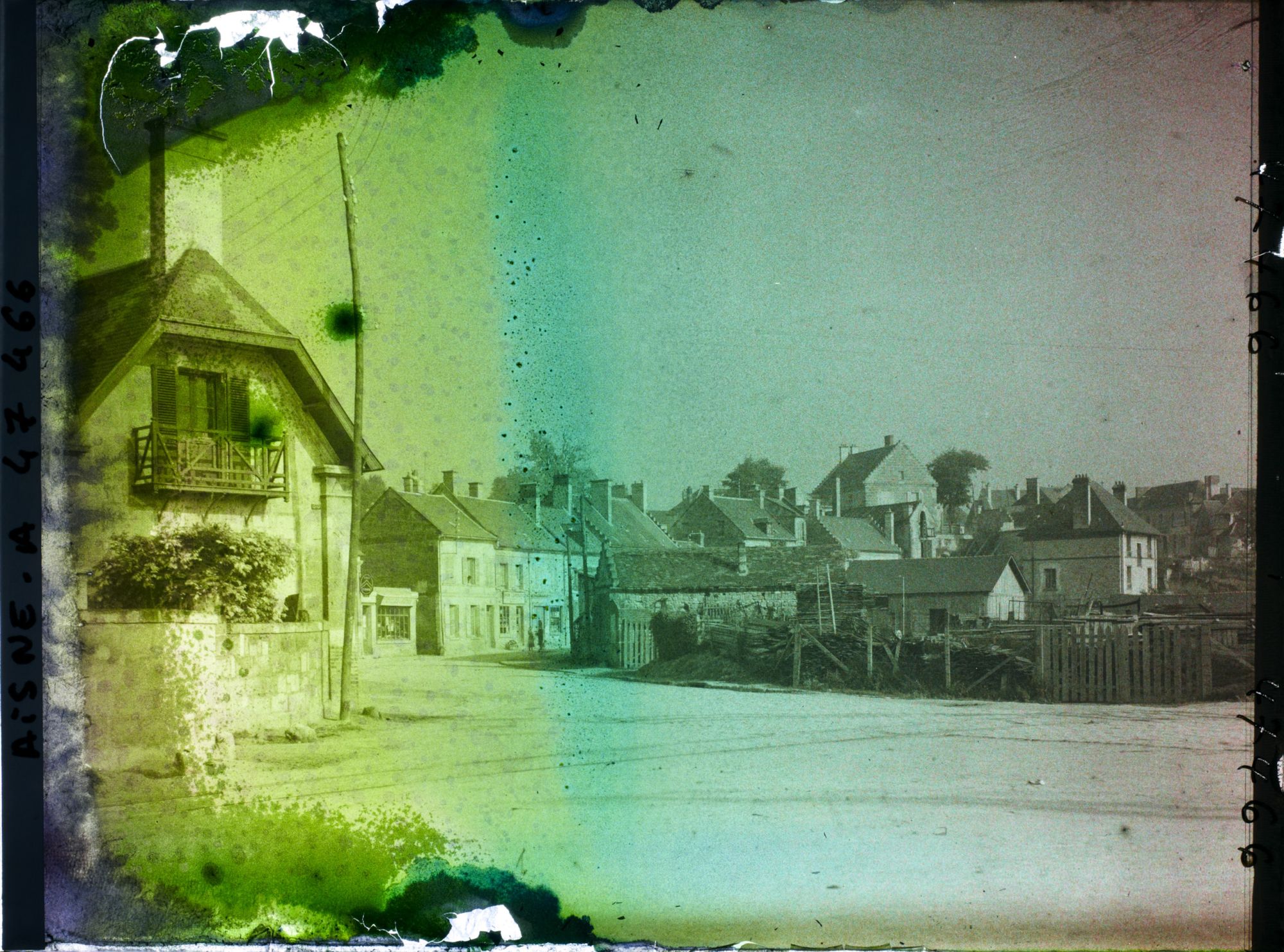 Image représentant France, Vic s/ Aisne, Entrée S. E du Pays