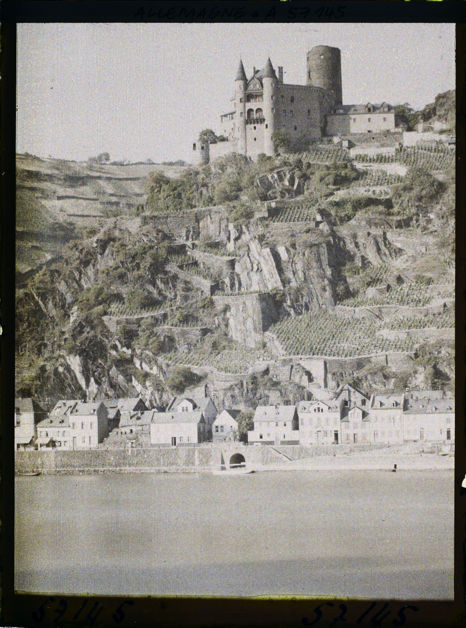 Image représentant Bords du Rhin, St Goarsahausen, St Goarsahausen - Le Château