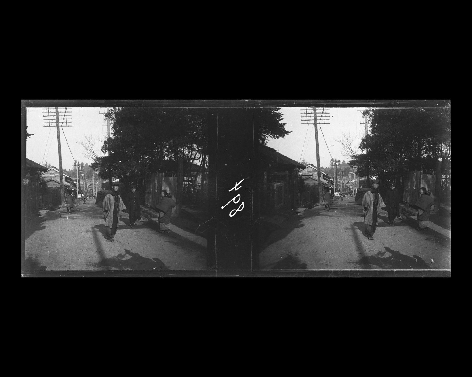 Image représentant Scène de rue dans un quartier résidentiel