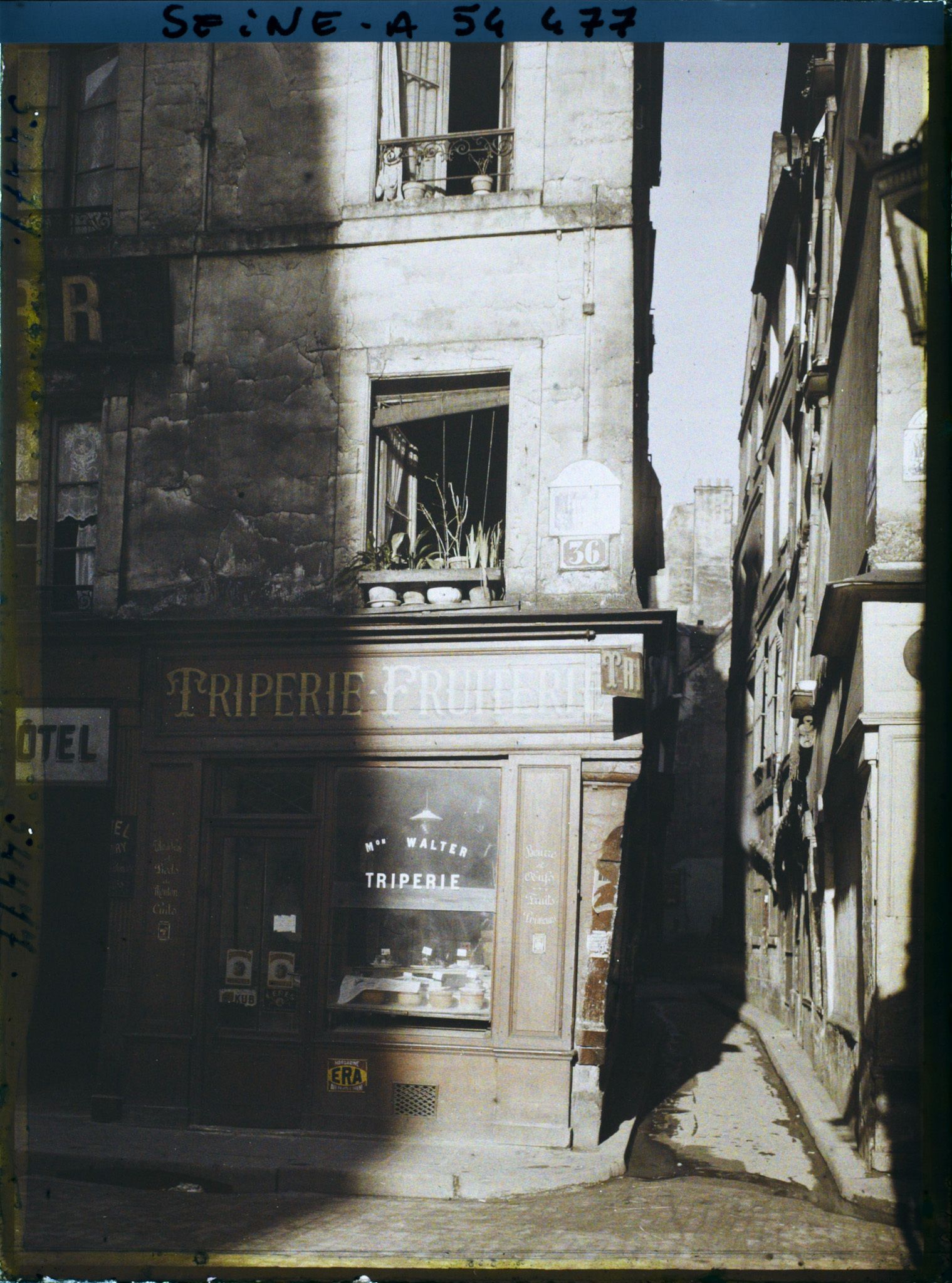 Image représentant L'angle des rues Brisemiche et Saint-Merri