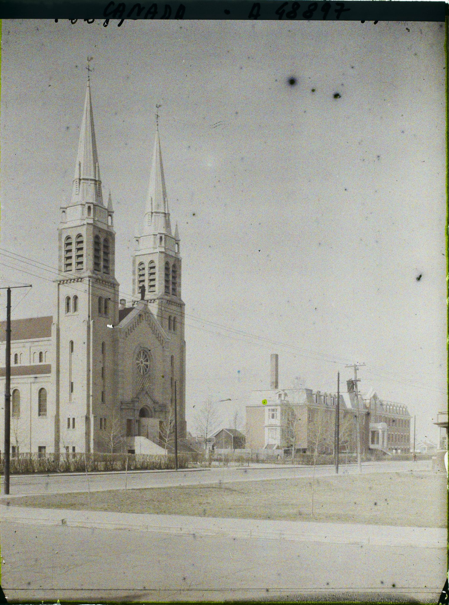 Image représentant Canada, Regina, Eglise Catholique et Couvent des Soeurs