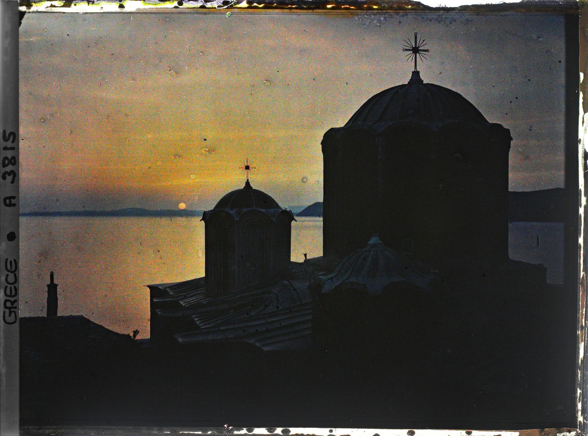 Image représentant Mont Athos, Dochiariou, Coucher de soleil sur la Mer Egée